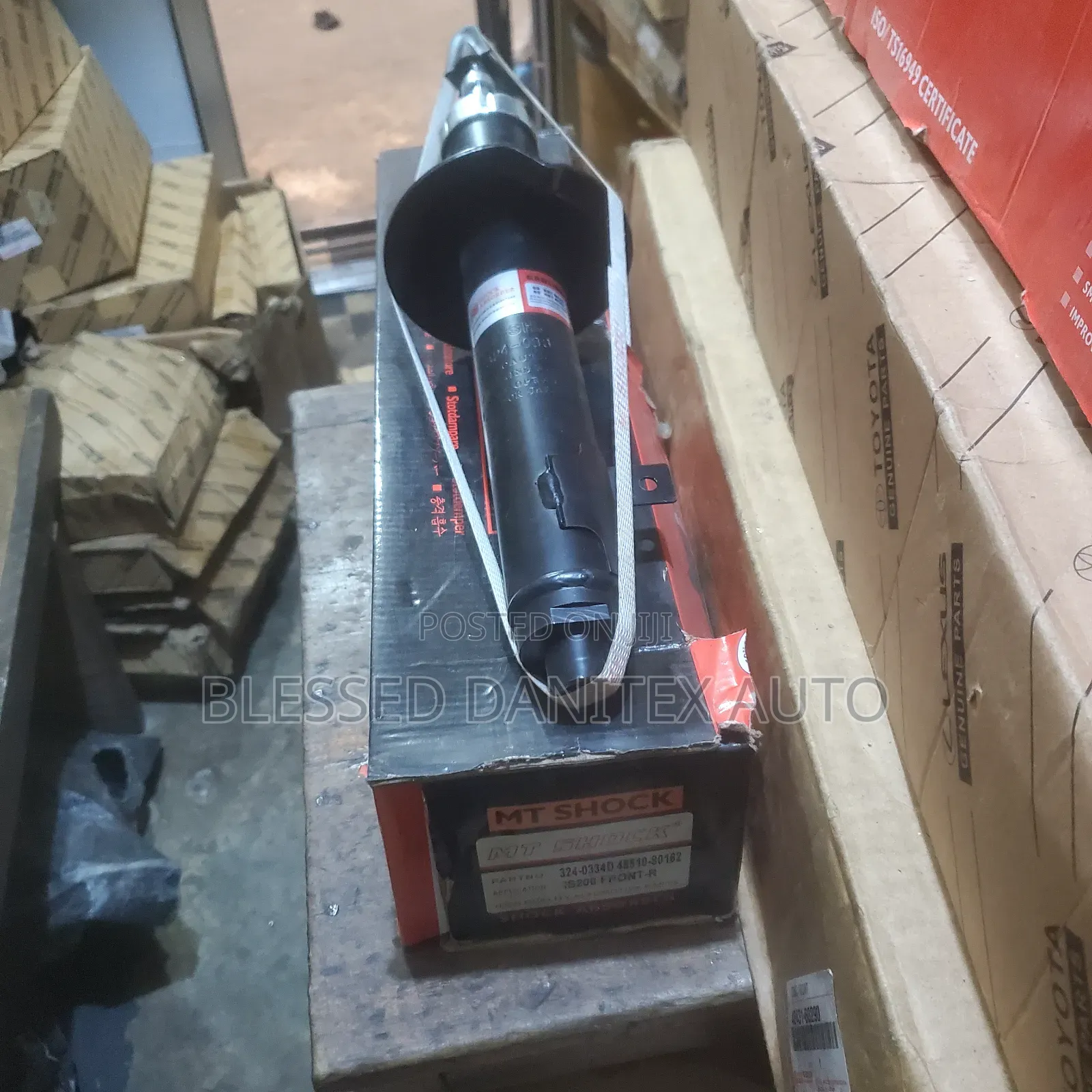 Front Shock Abserber of Lexus IS250 and GS350