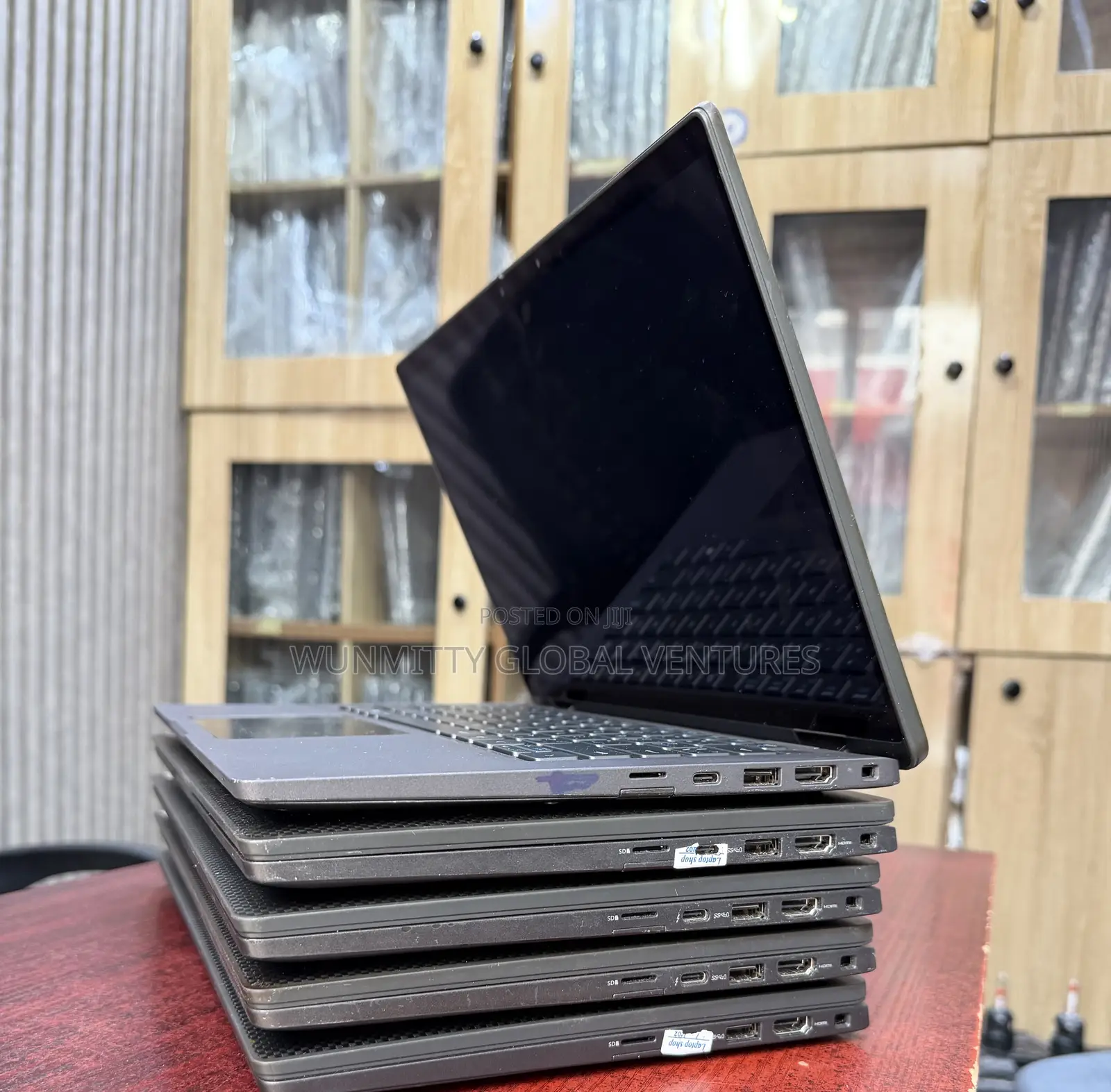 Laptop Dell Latitude 7420 32GB Intel Core i7 SSD 512GB