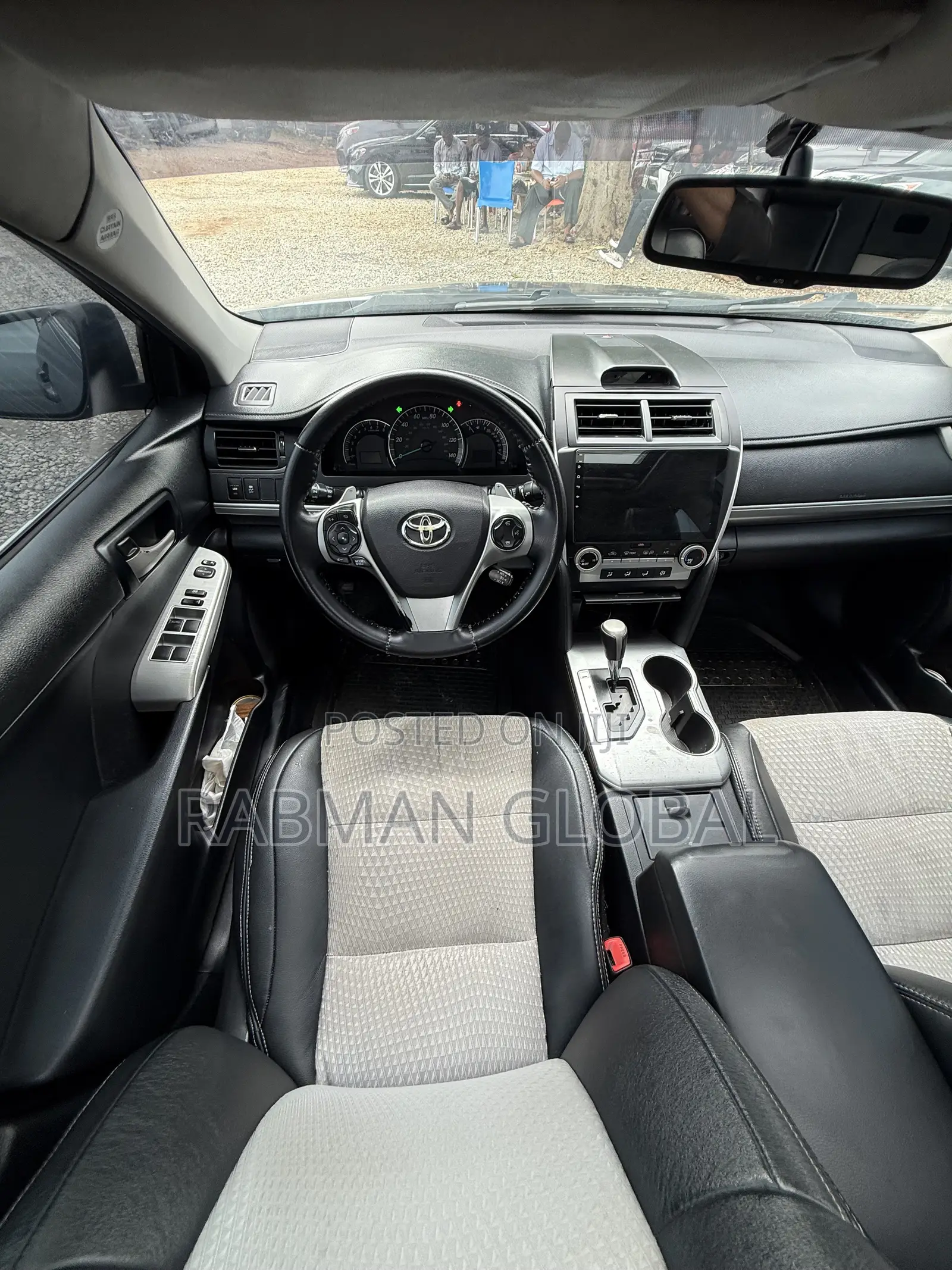 Toyota Camry XLE 4dr Sedan (2.5L 4cyl 6A) 2014 Gray