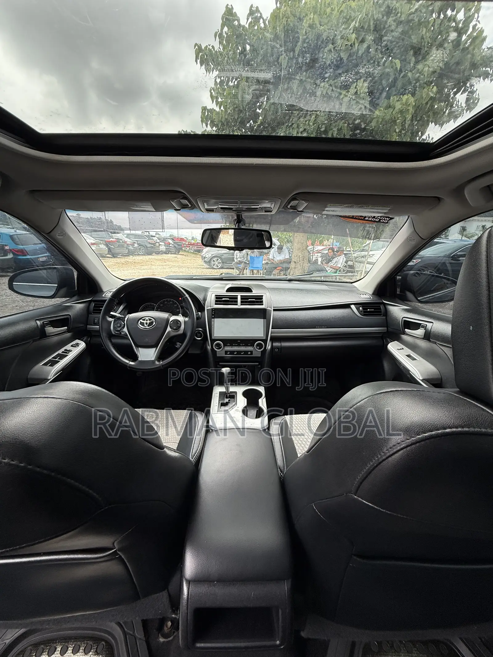 Toyota Camry XLE 4dr Sedan (2.5L 4cyl 6A) 2014 Gray
