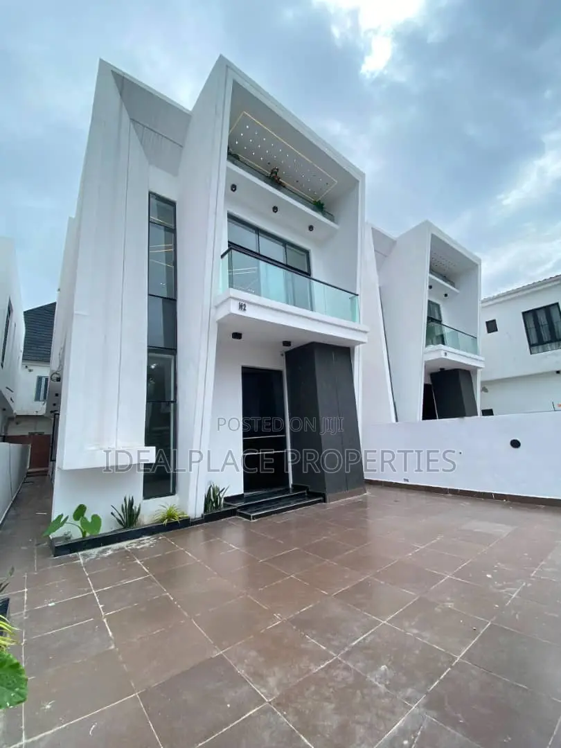 4bdrm Duplex in Lekki Expressway for sale