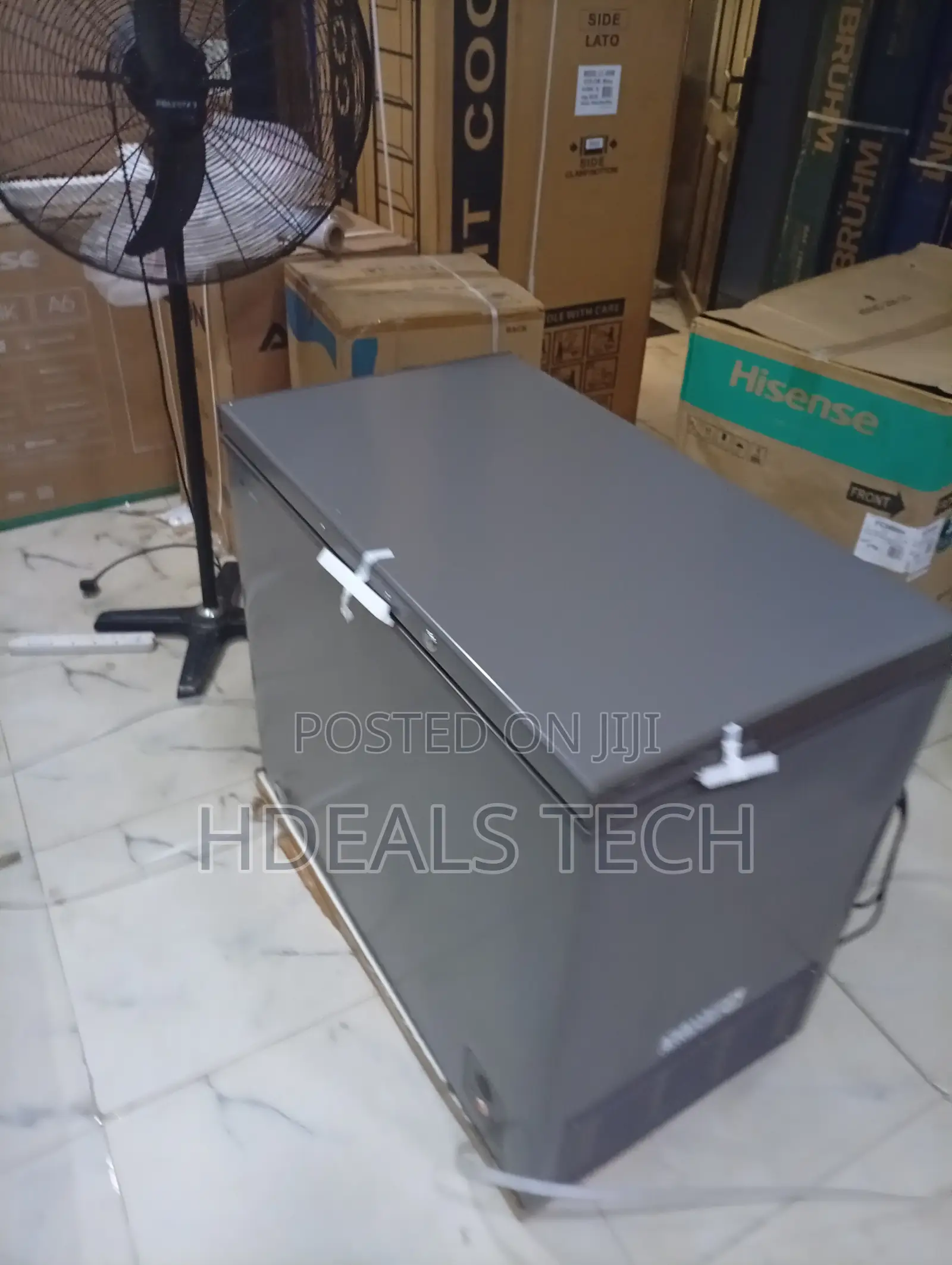 Hisense FC340SH Large Capacity Freezer for Frozen Foods