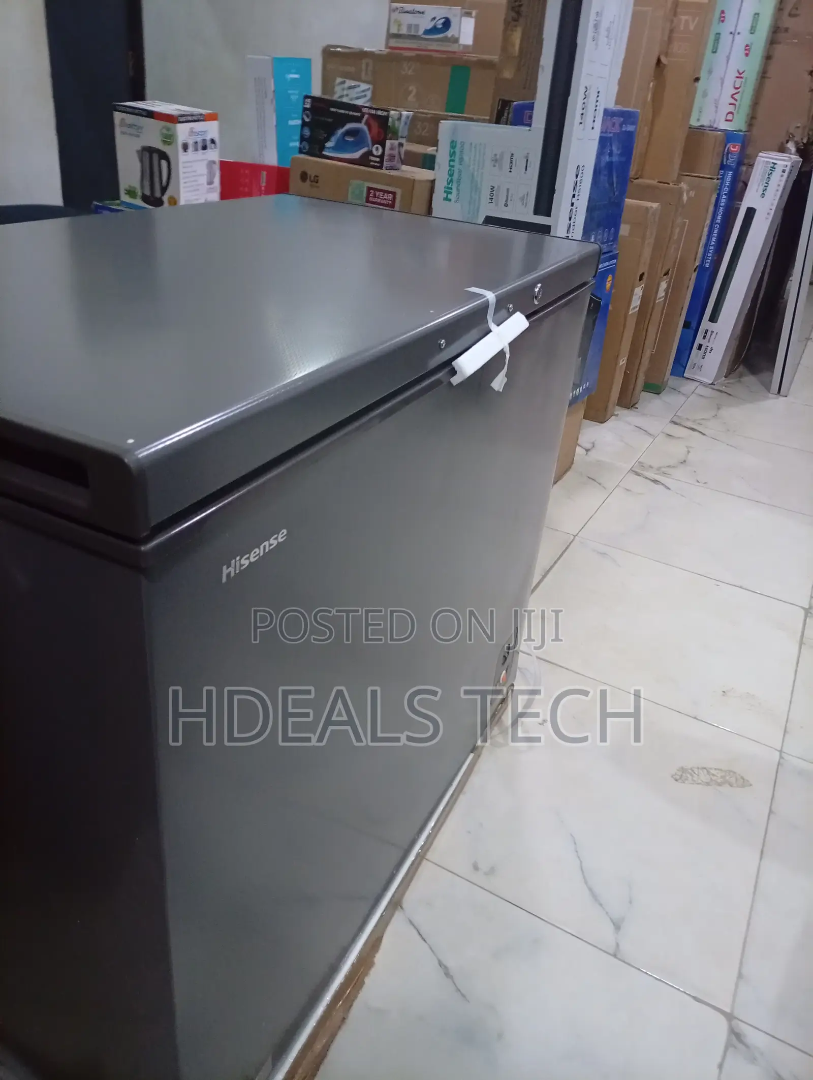 Hisense FC340SH Large Capacity Freezer for Frozen Foods