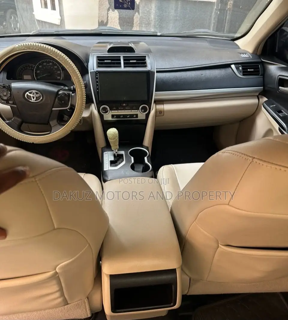 Toyota Camry 2013 Gray