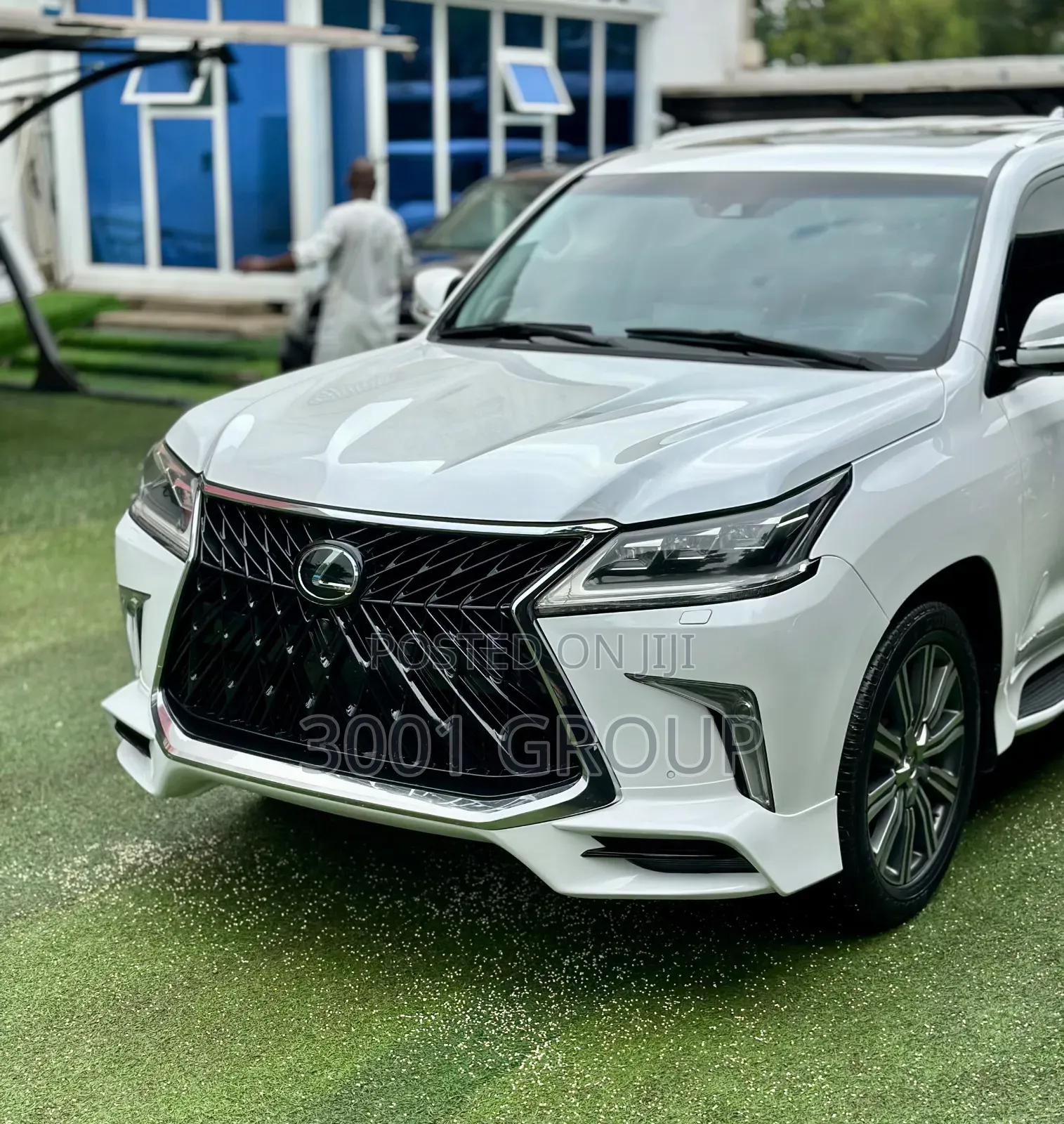 Lexus LX 2017 White