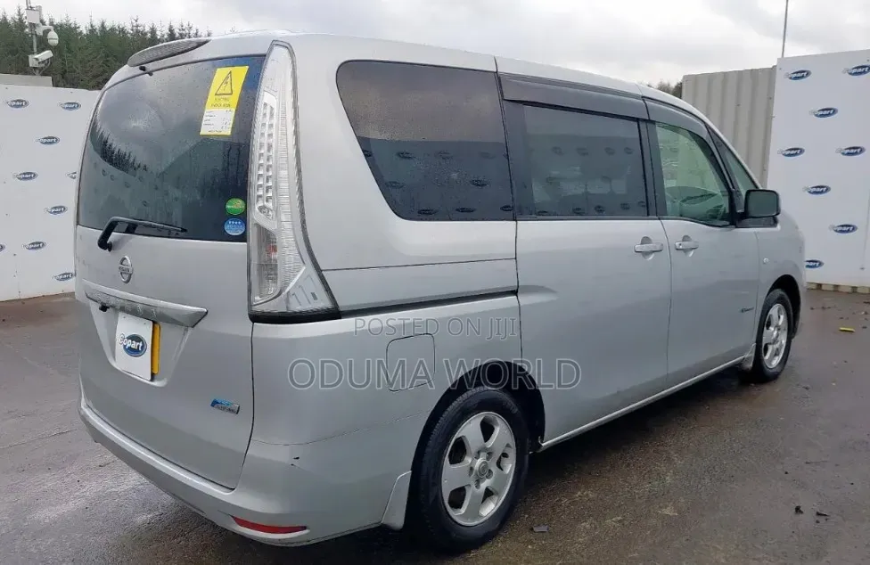 Nissan Serena 2012 Gray