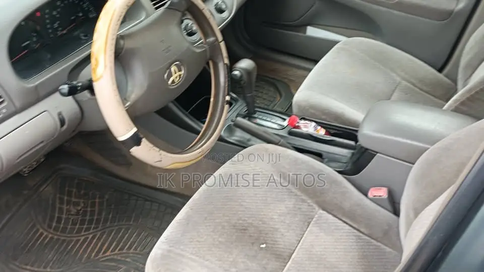 Toyota Camry 2004 Green