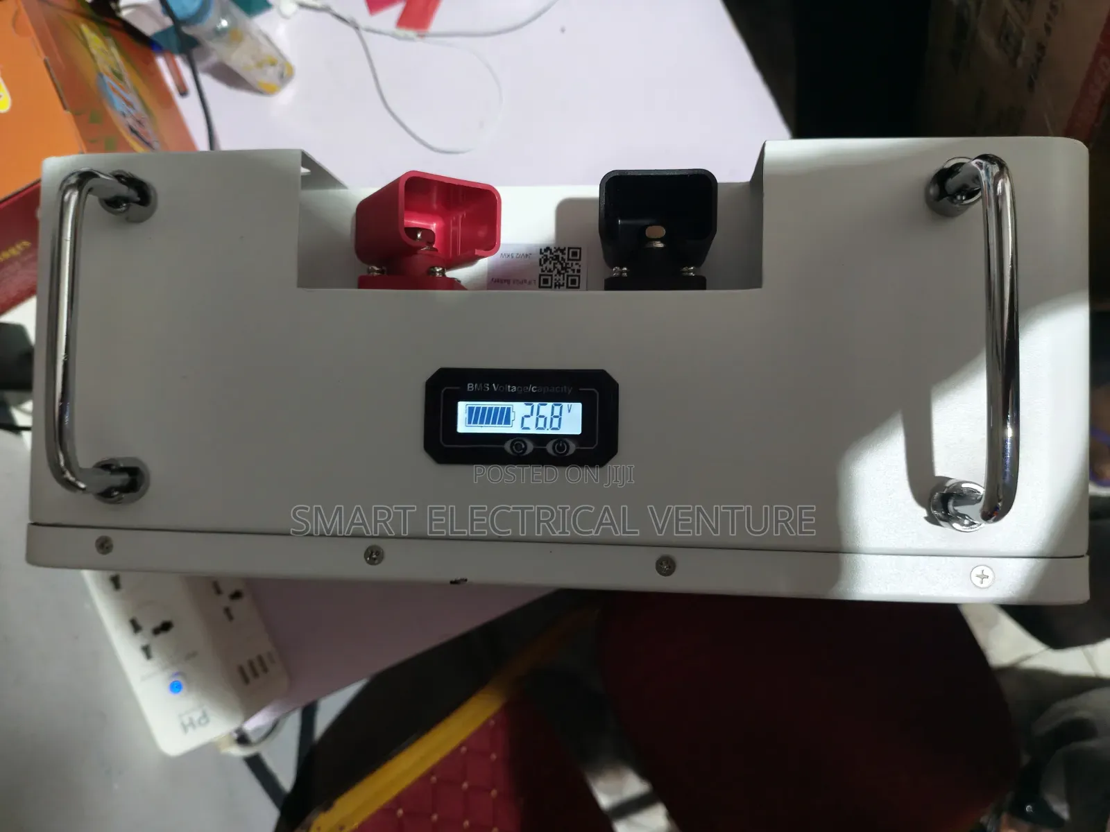 2.5kwh Lithium Battery and One