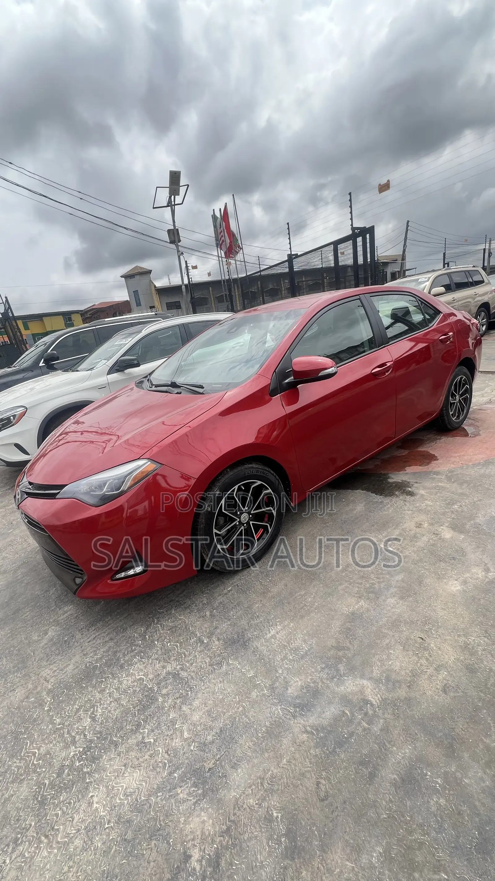 Toyota Corolla LE Eco (1.8L 4cyl 2A) 2019 Red