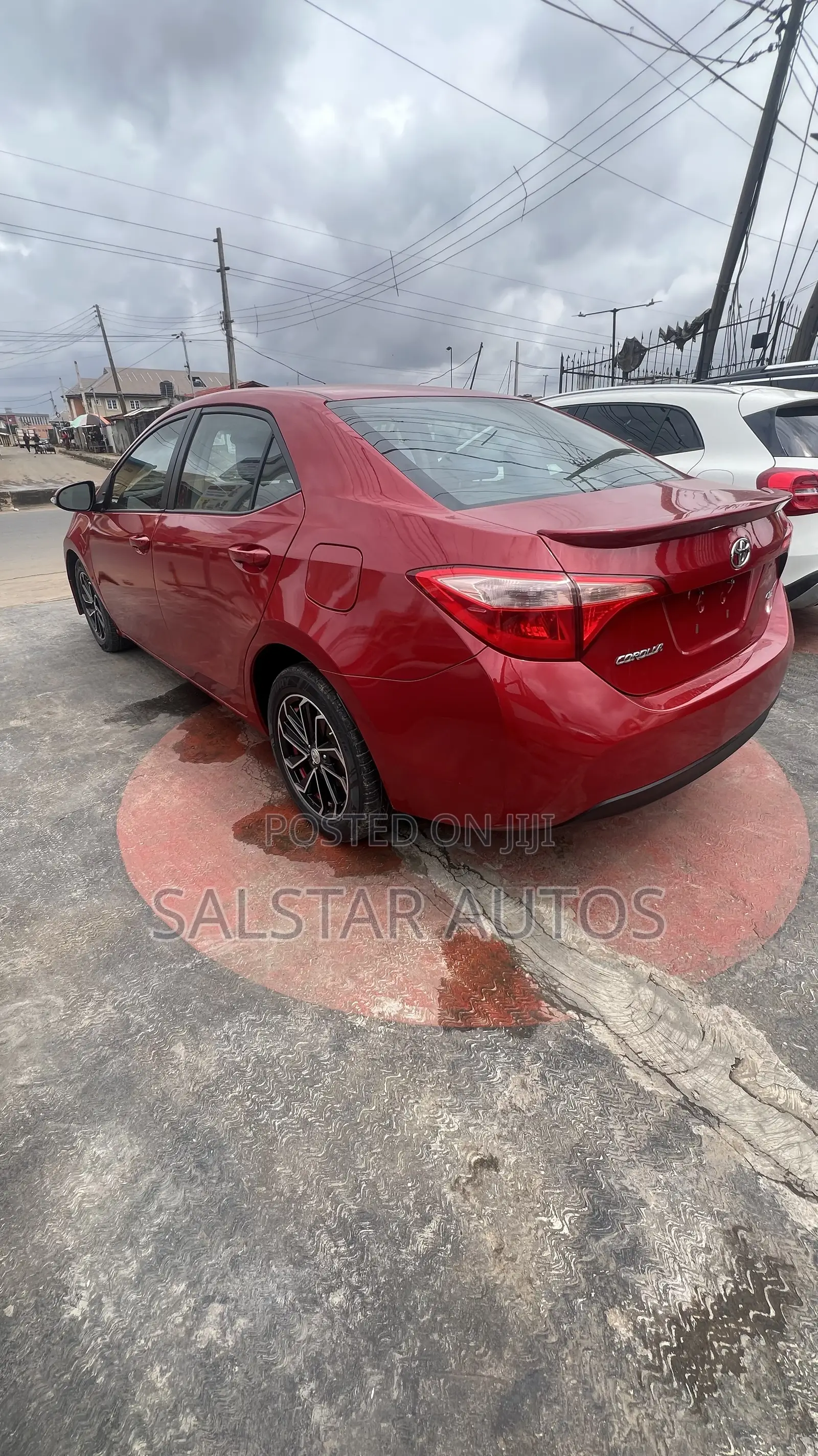 Toyota Corolla LE Eco (1.8L 4cyl 2A) 2019 Red