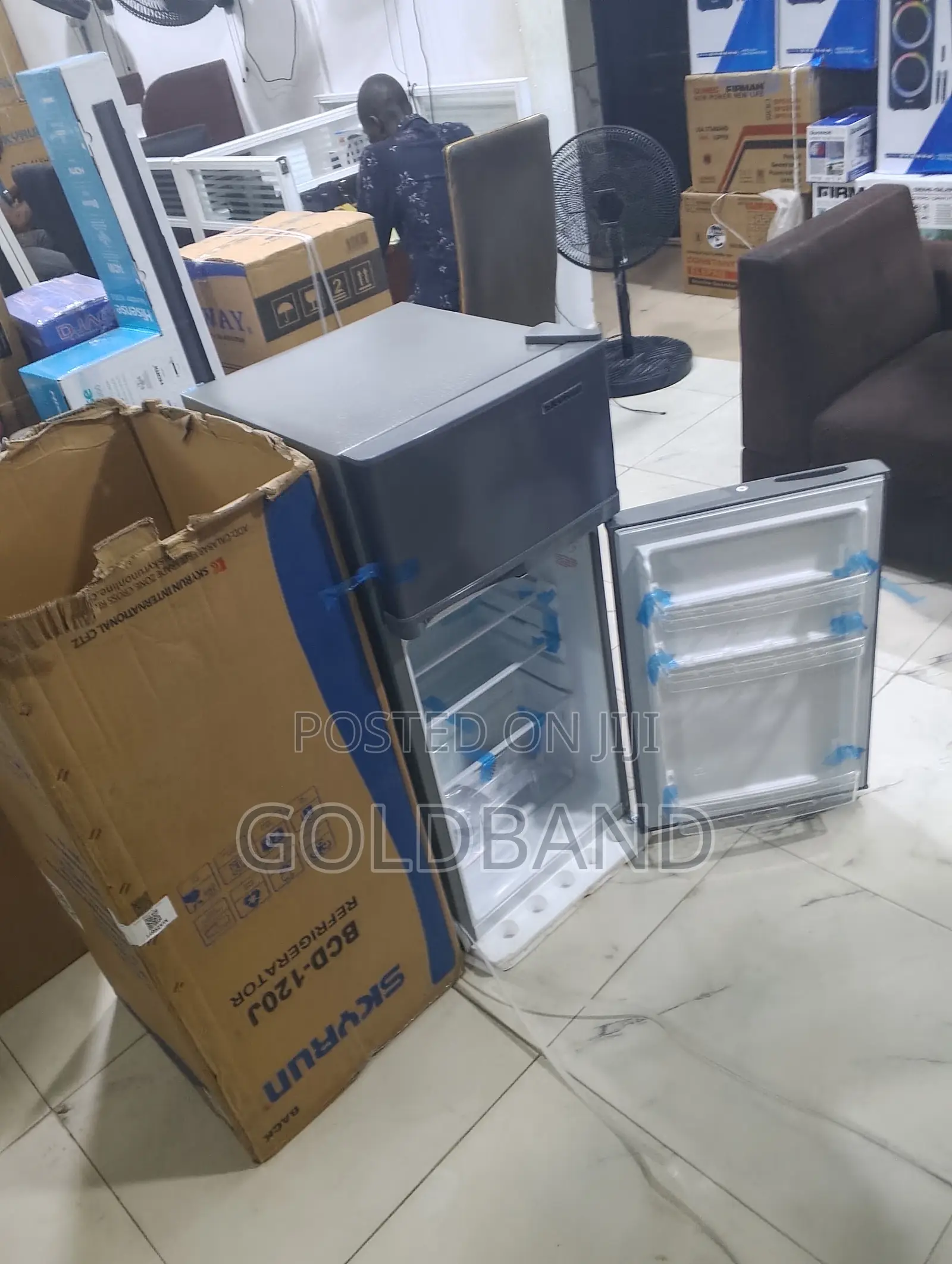 Skyrun BCD-120J Refrigerator – Reliable Low Power Fridge