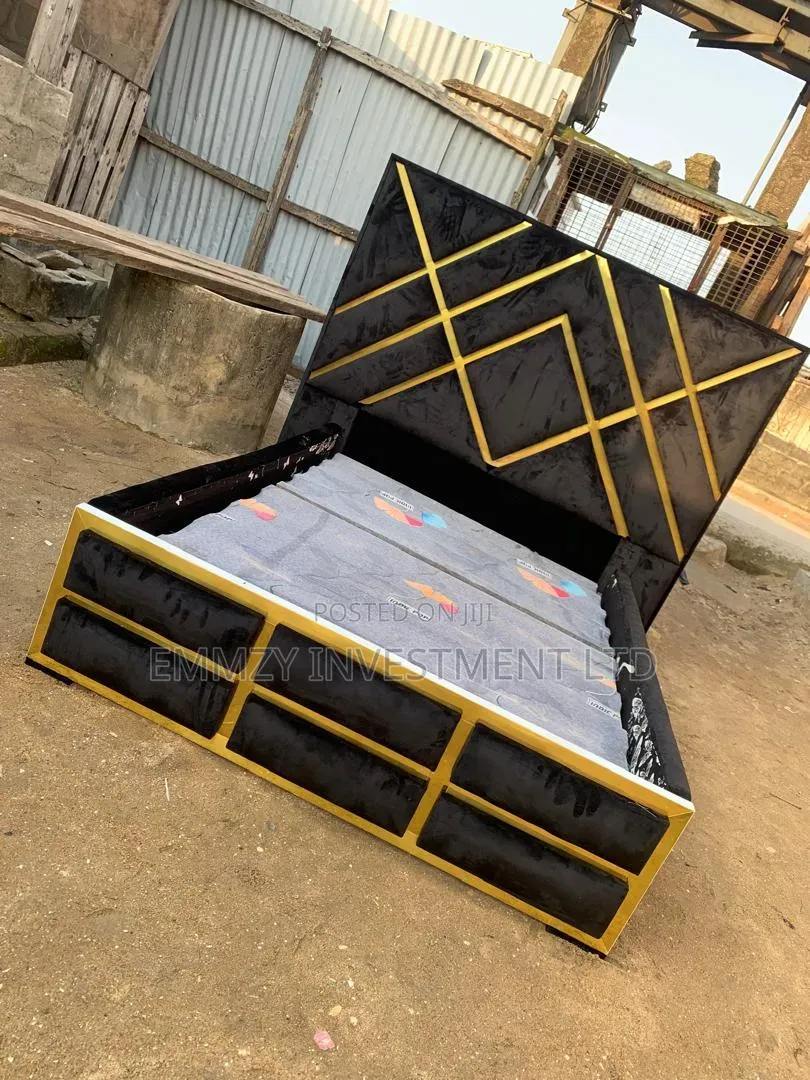 Luxury Quality 41⁄2by6 Padded Bedframe Available