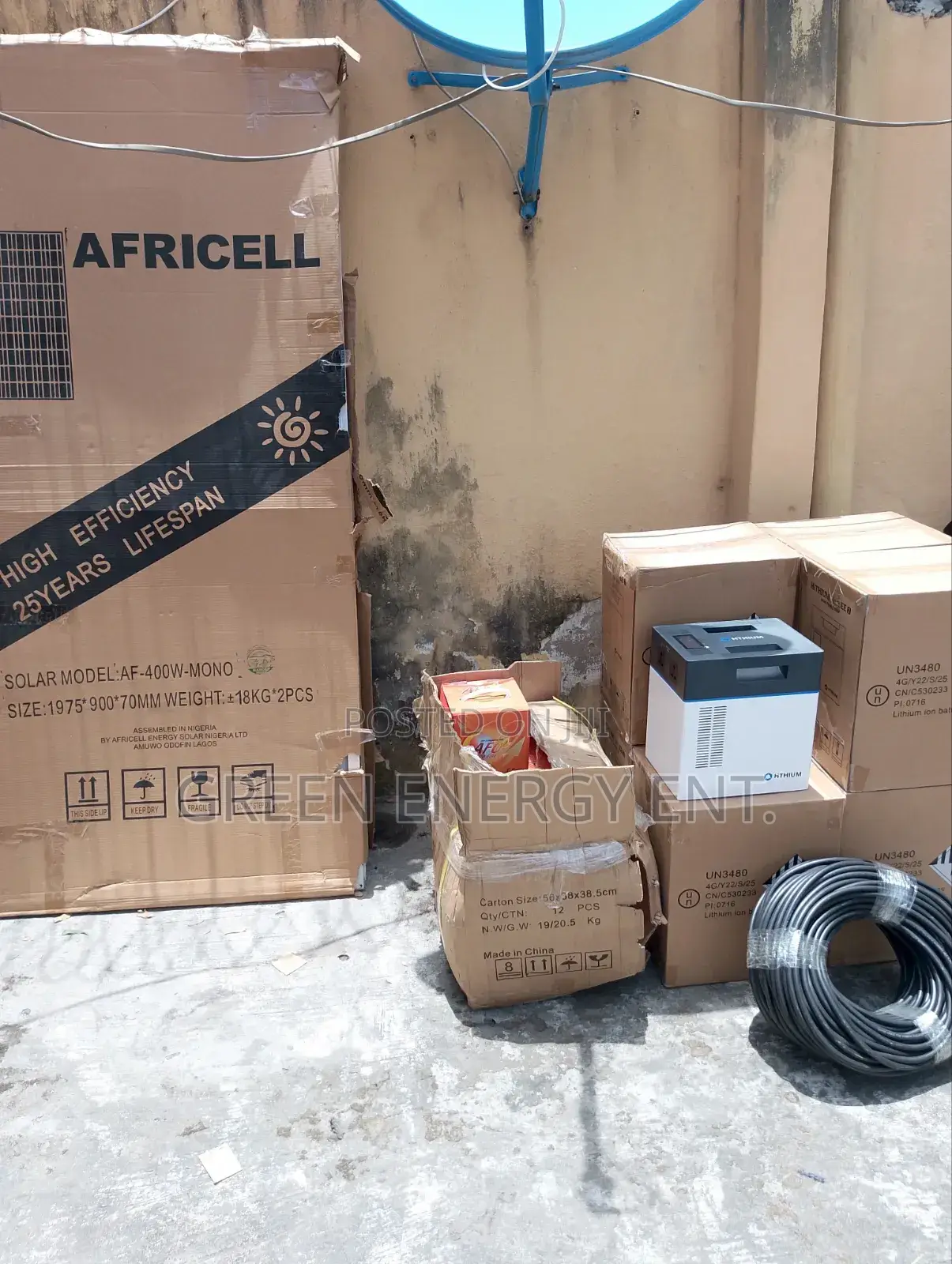 Bundle: New Hithium HeroEE2 Inverter + 2units of New 400W Solar Panels