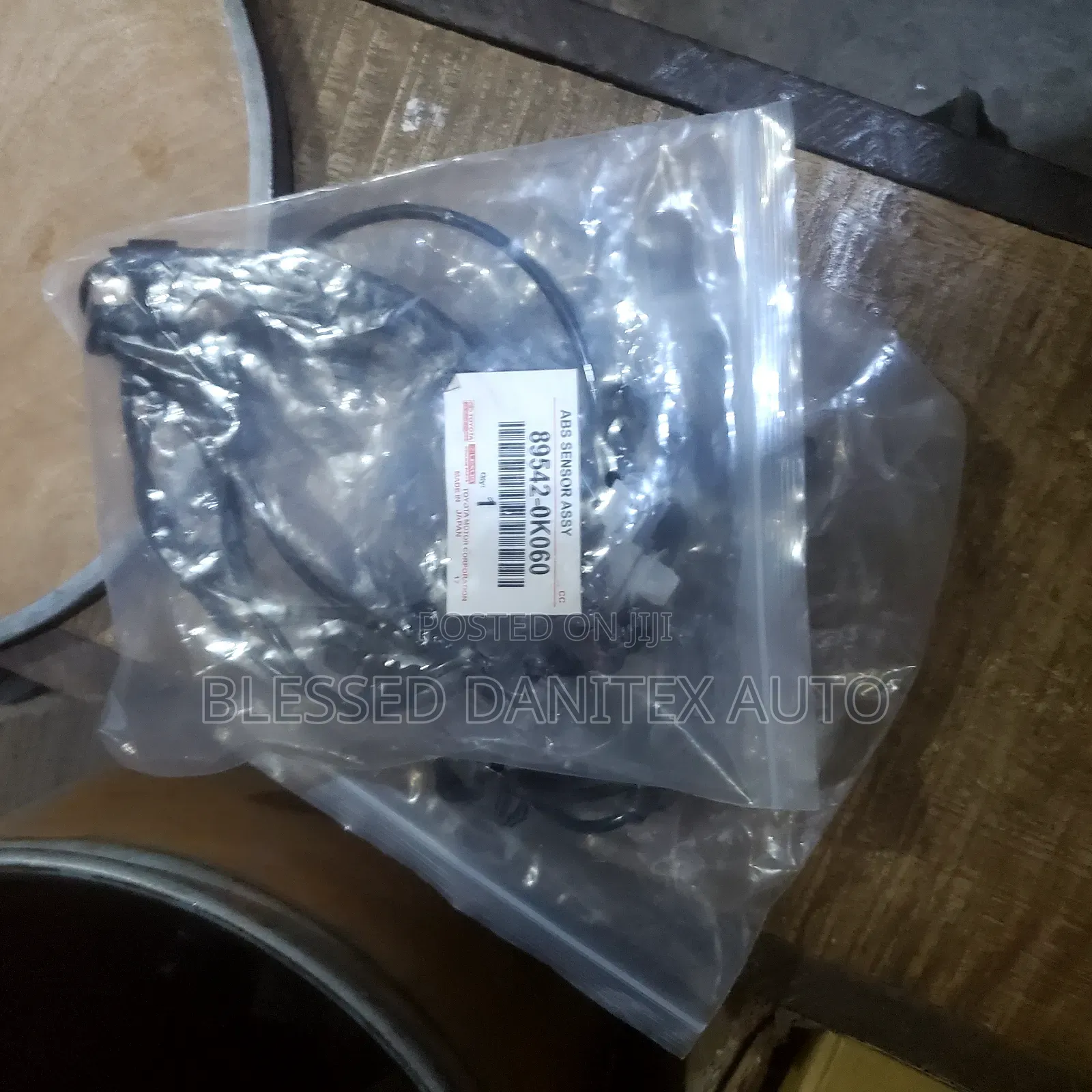 Front ABS Sensor of Toyota Hilux 2014 to 2023