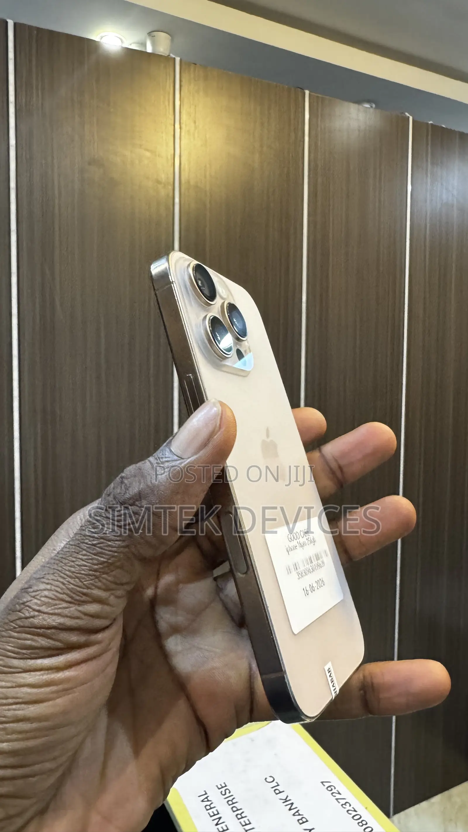 Apple iPhone 16 Pro 256 GB Gold