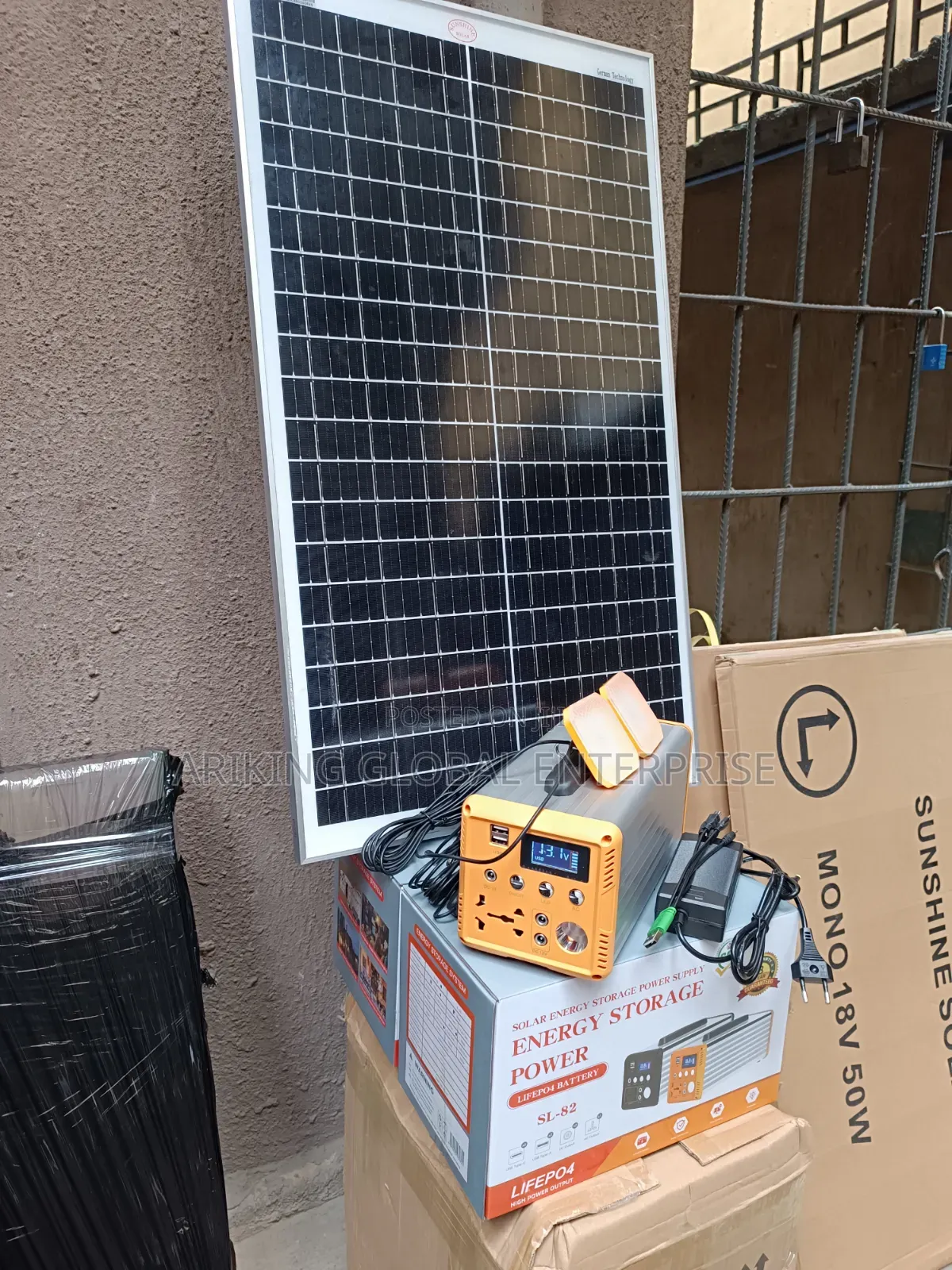 Reliable Solar Generator for Indoor Outdoor Use