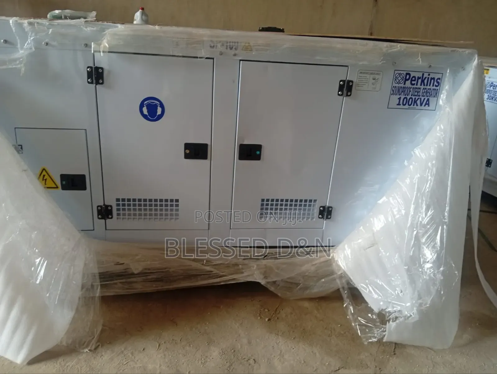 100kva Perkins Soundproof Generator Engine.