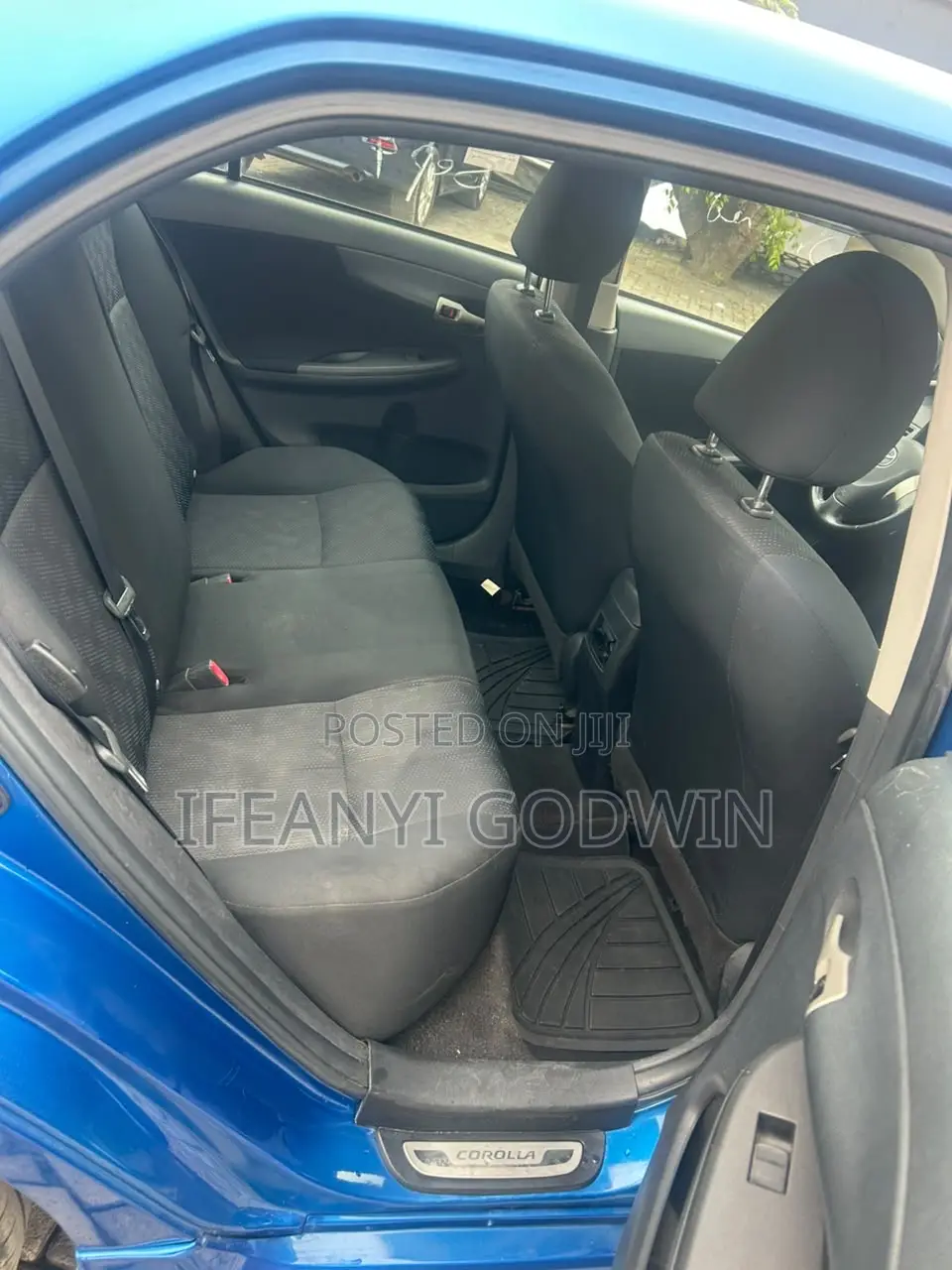 Toyota Corolla 2010 Blue