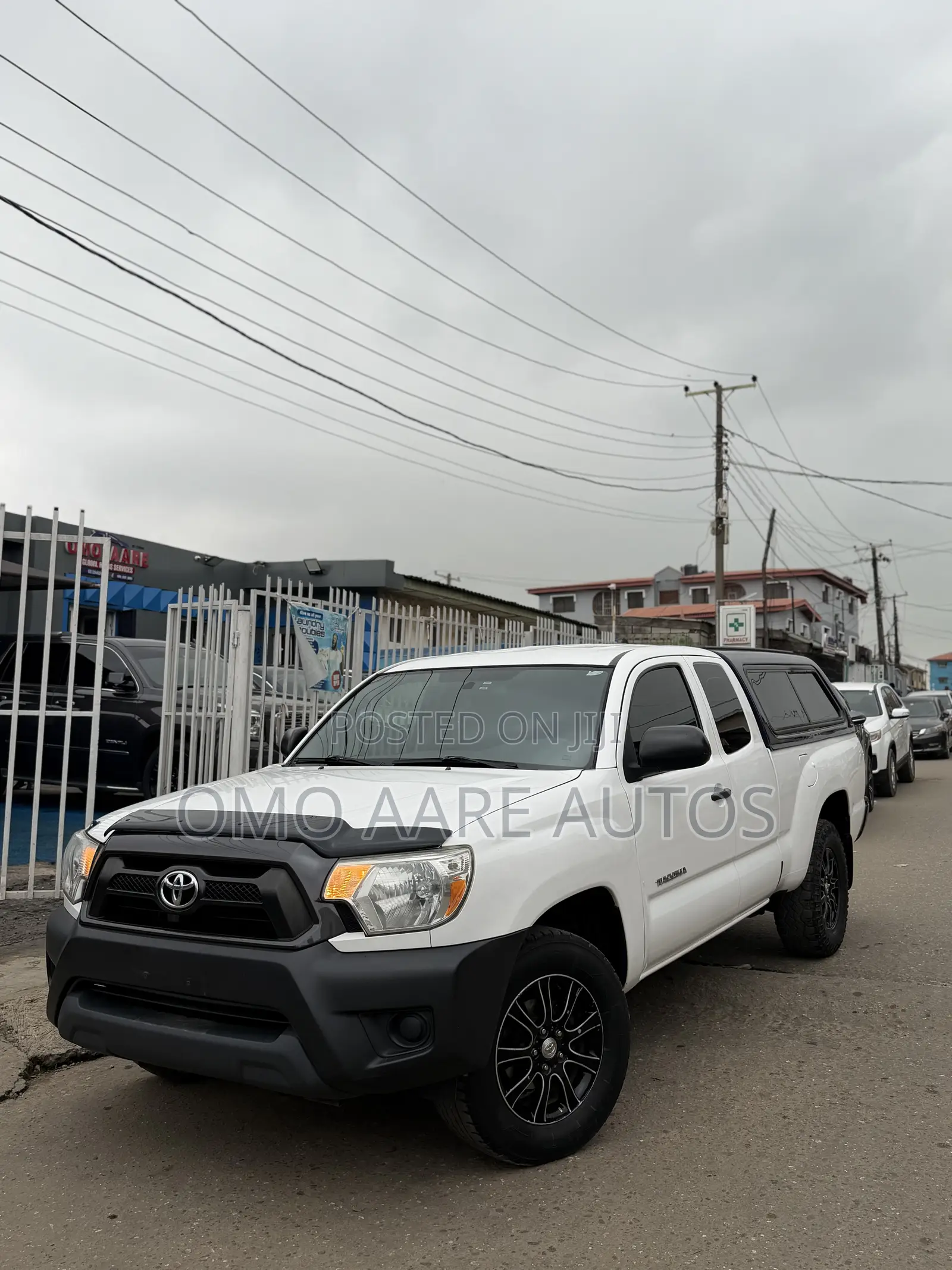 Toyota Tacoma 2013 White