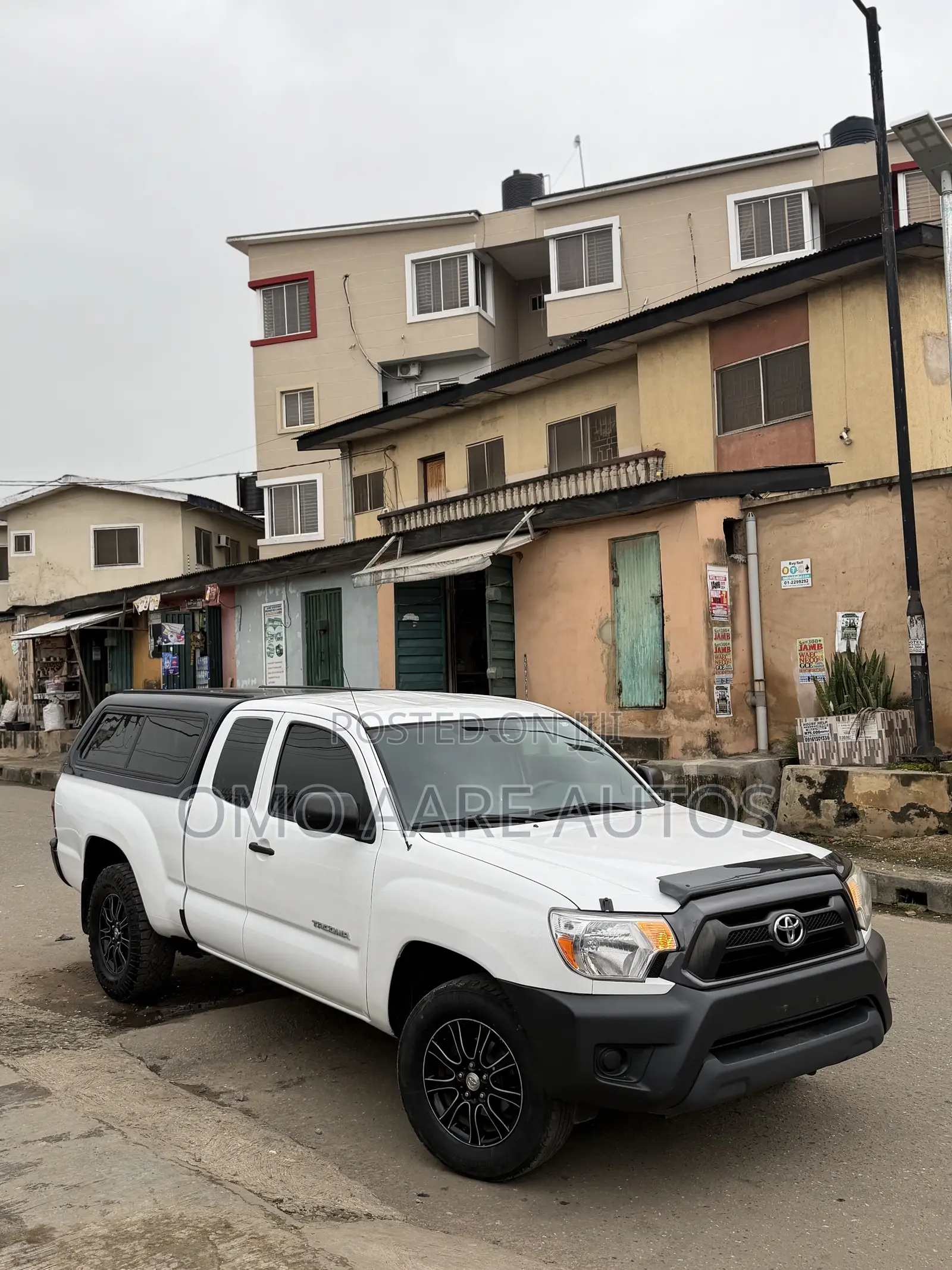 Toyota Tacoma 2013 White