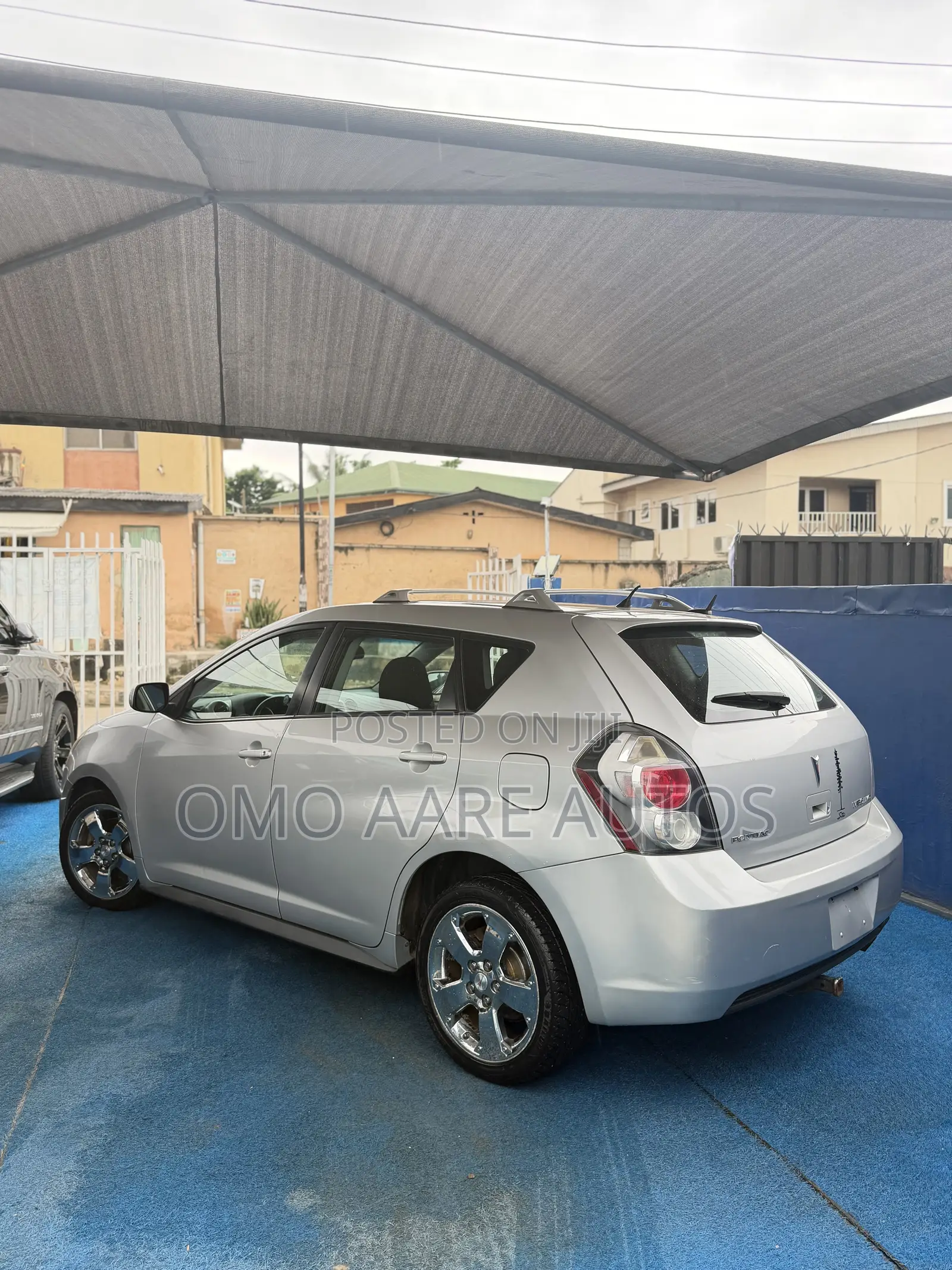 Pontiac Vibe 2010 Silver
