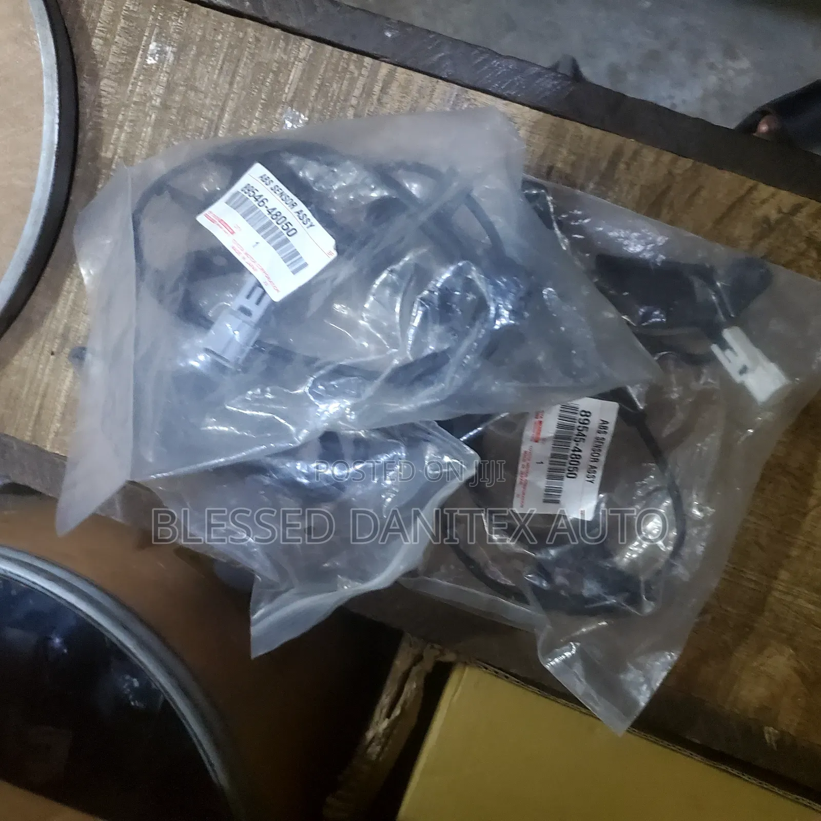 Back ABS Sensor of Lexus Rx350 and Highlander 2018 to 2025