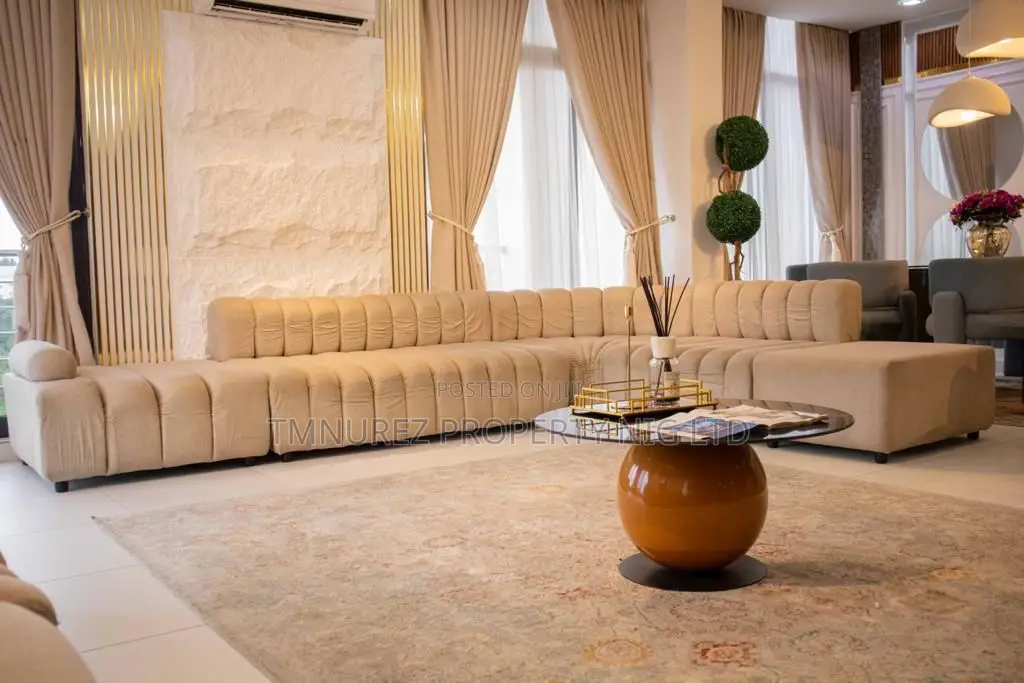 Furnished 3bdrm Apartment in Awolowo Road for rent