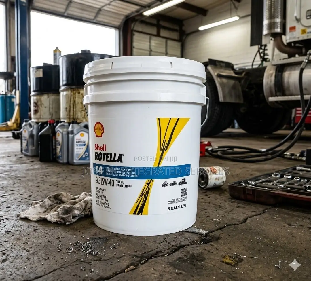Shell Rotella T4 Triple Protection 15w-40 Diesel Engine Oil.