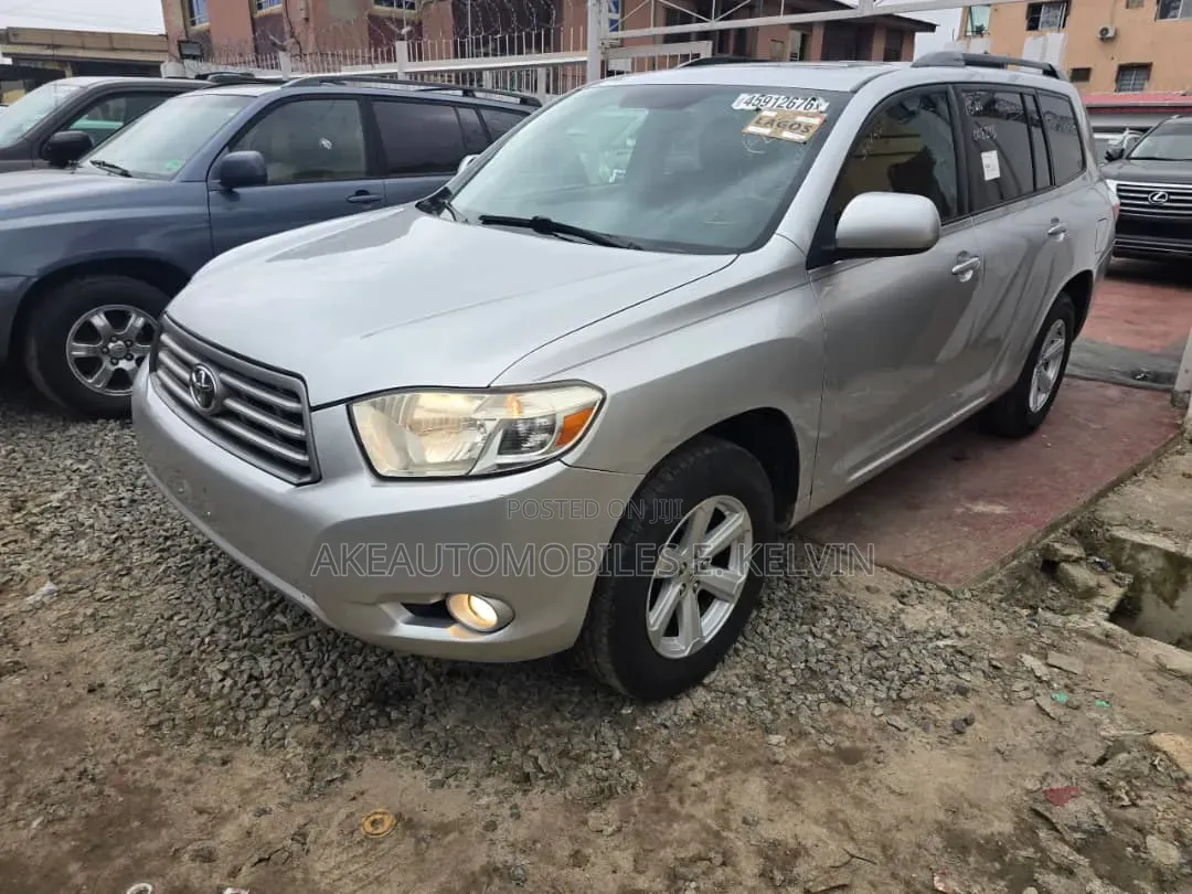 Toyota Highlander 2010 Silver