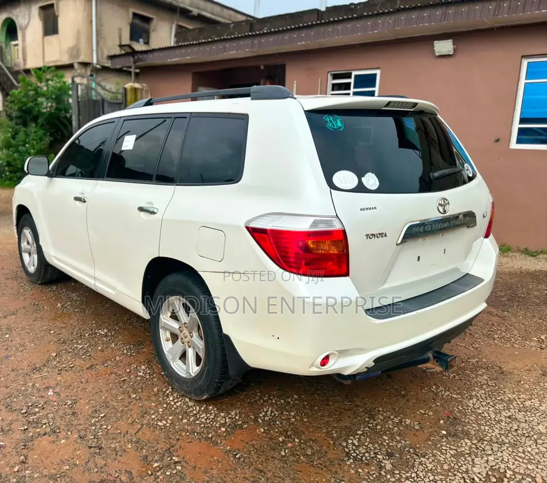 Toyota Highlander 2009 White