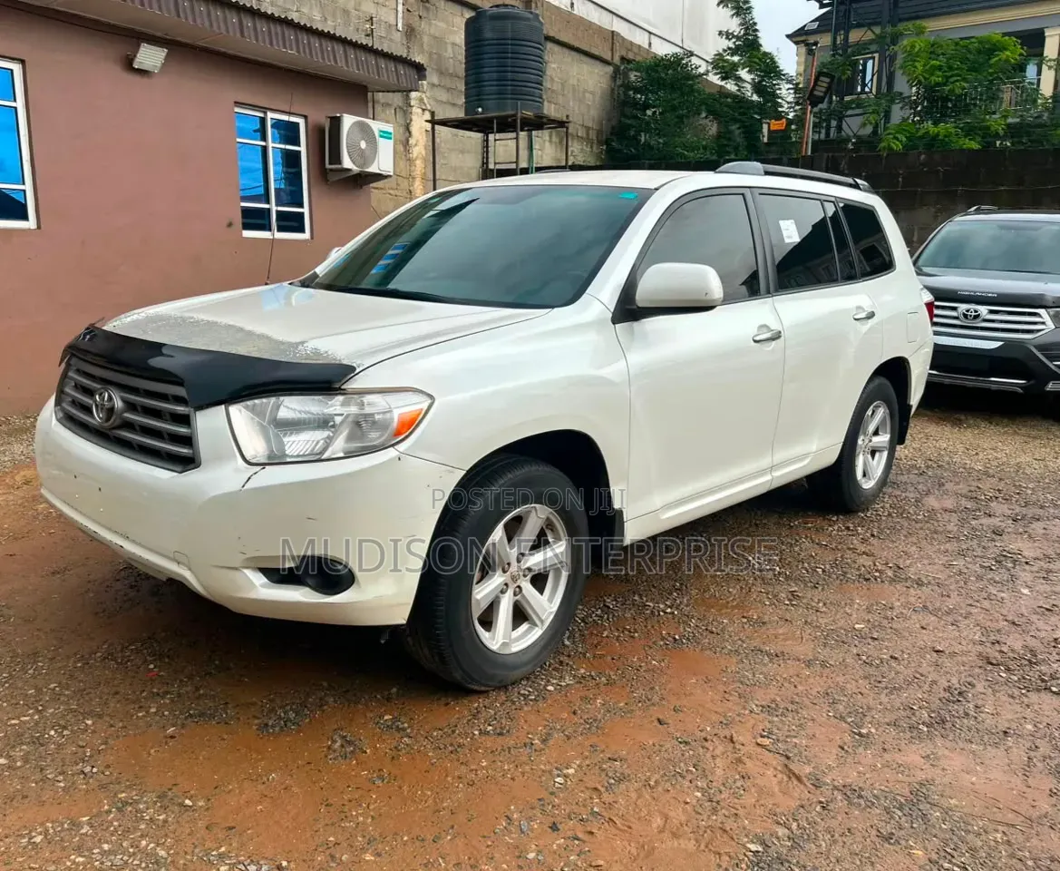 Toyota Highlander 2009 White