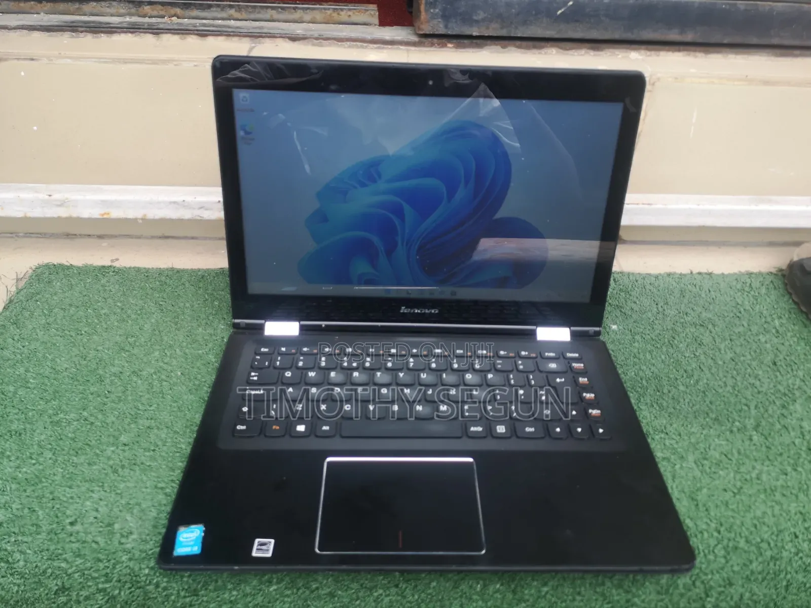 Laptop Lenovo 8GB Intel Core i3 HDD 1T