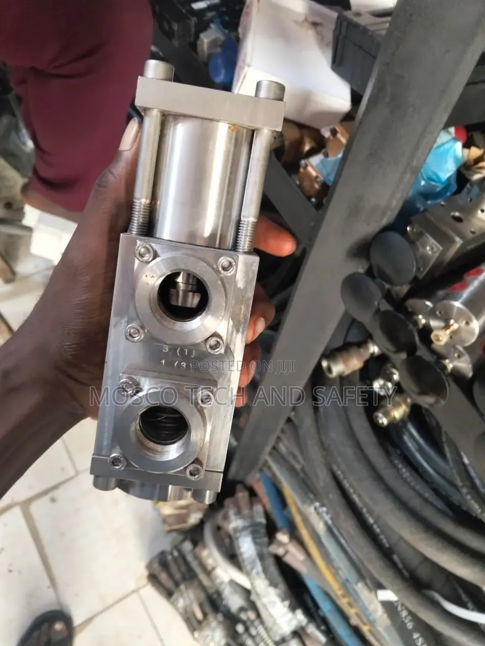 Heavy-Duty Pneumatic Poppet Valve