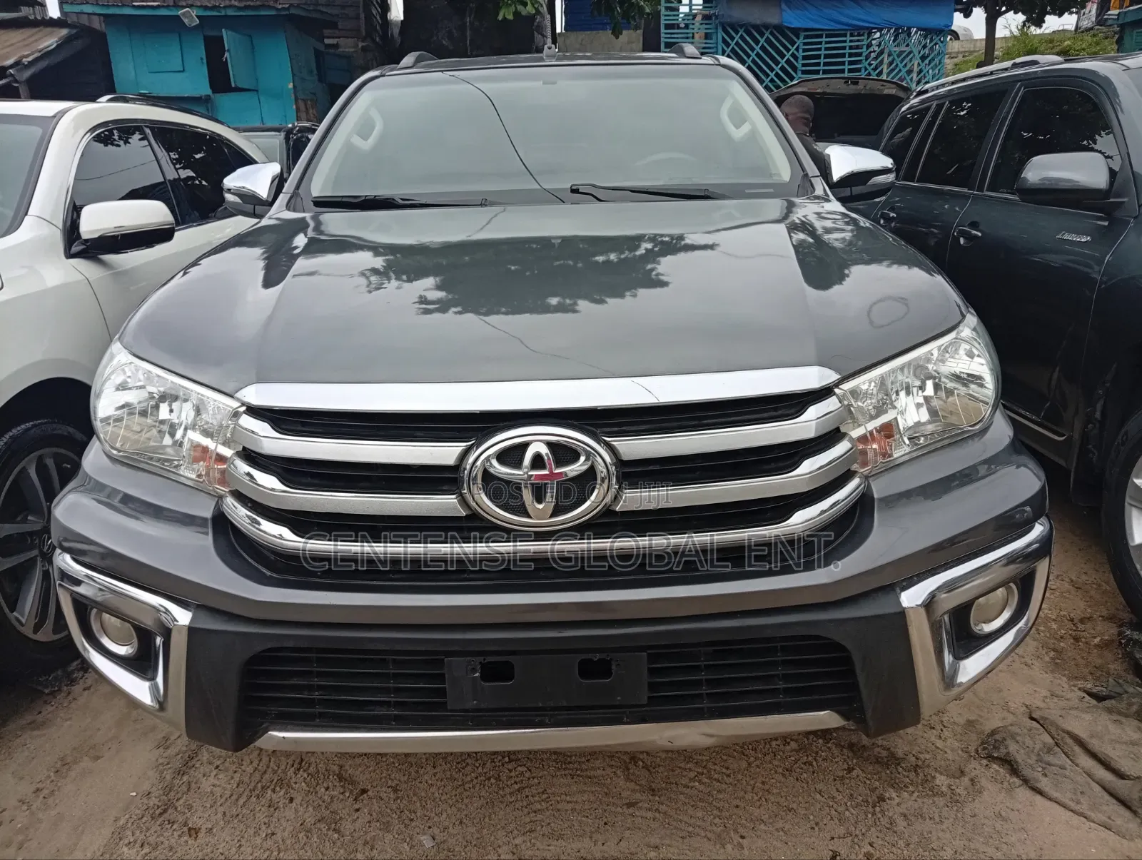 Toyota Hilux 2021 Gray