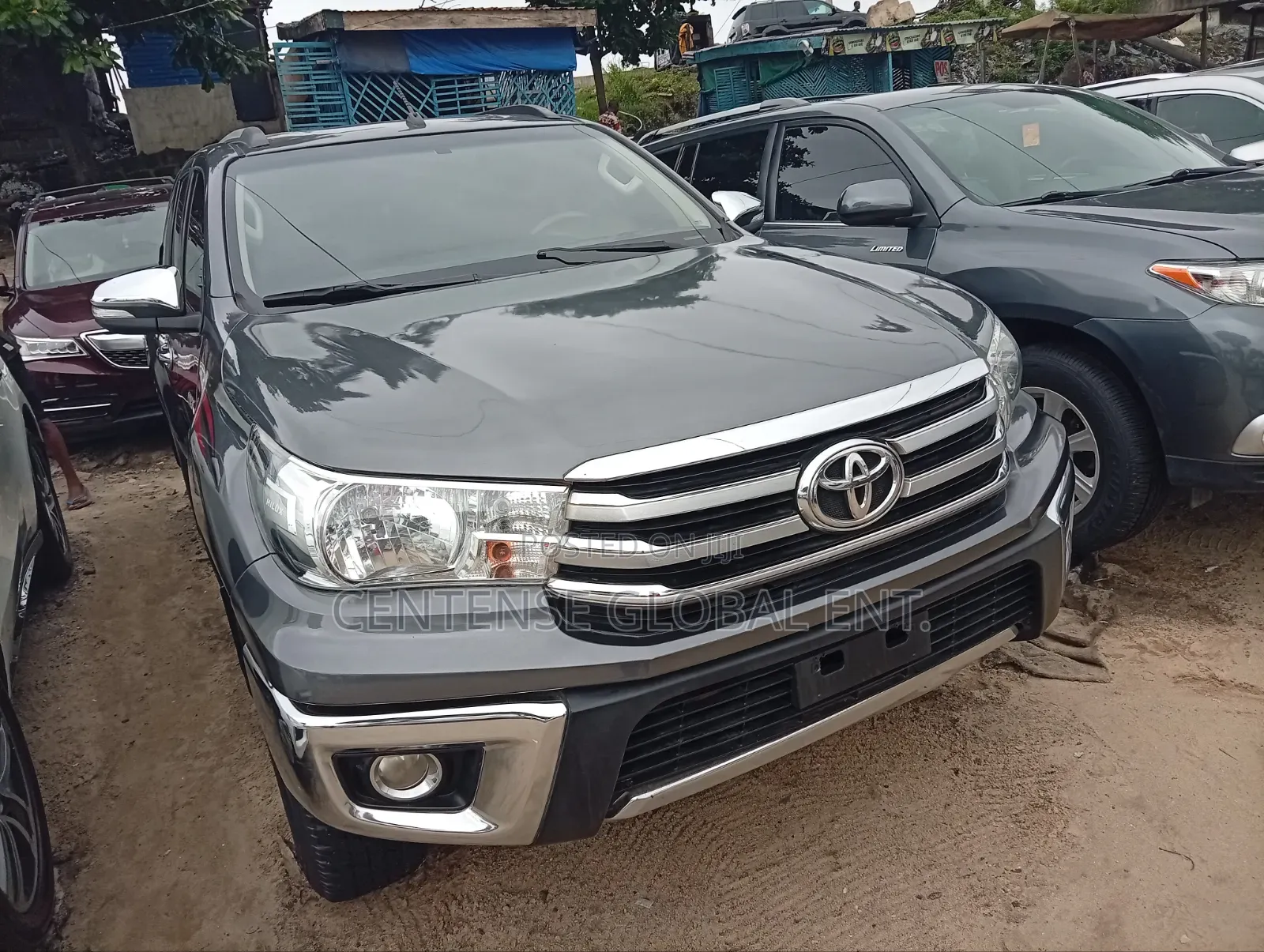 Toyota Hilux 2021 Gray