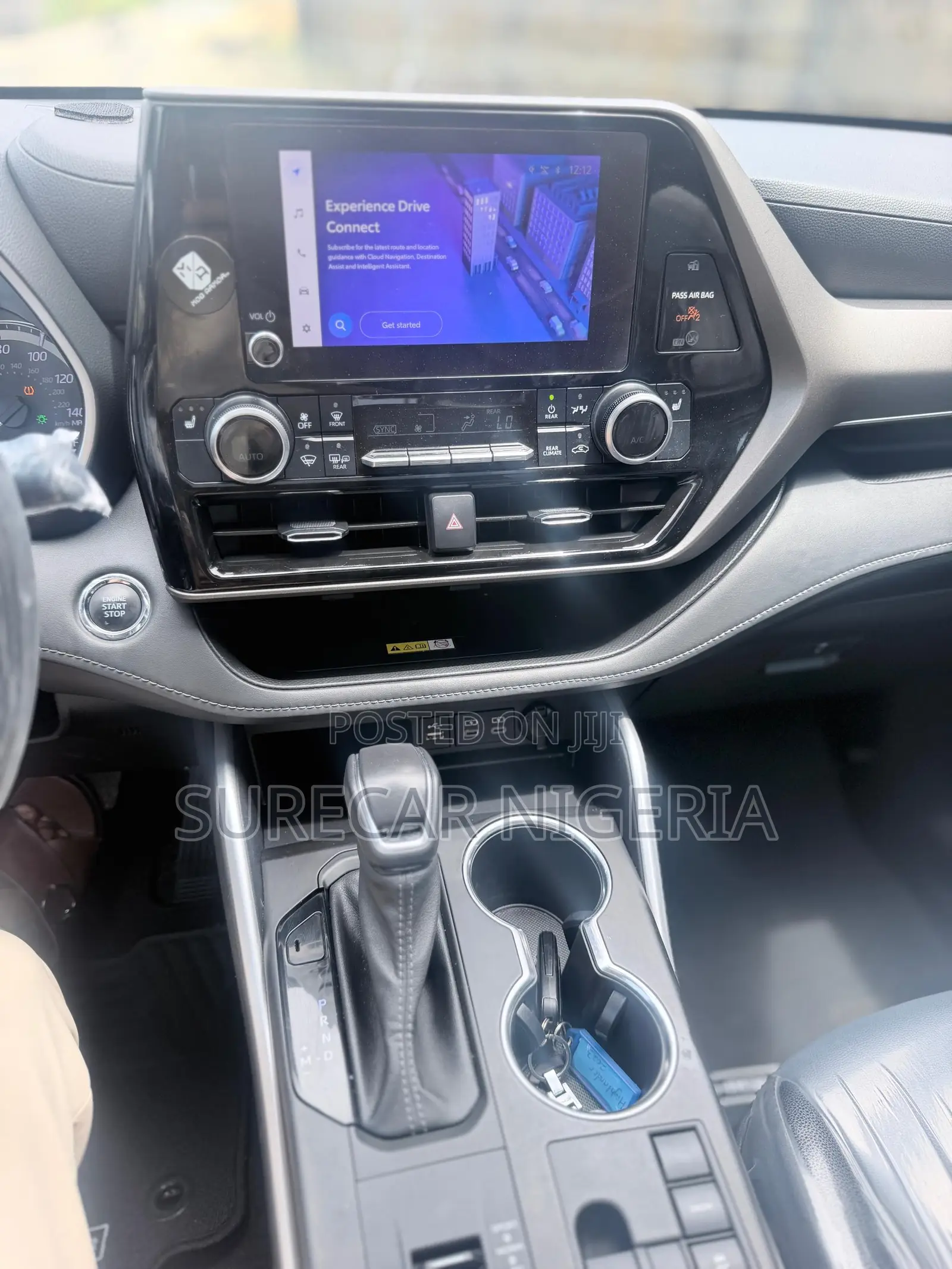Toyota Highlander XLE AWD 2023
