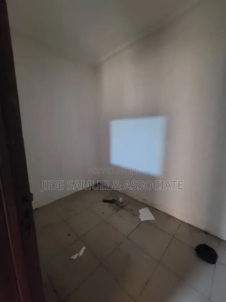 Furnished 2bdrm Block of Flats in Ayobo for rent