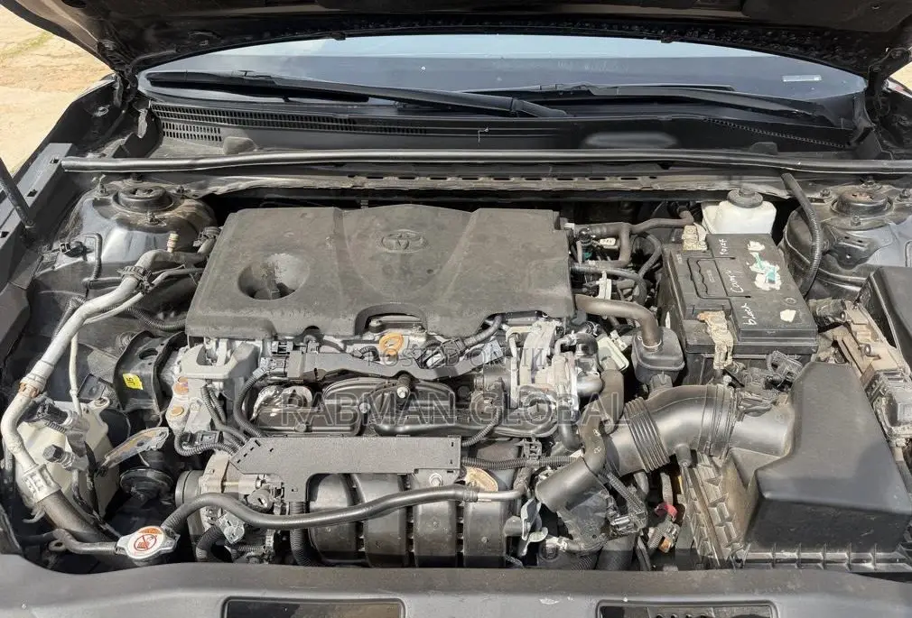 Toyota Camry SE (2.5L 4cyl 8A) 2019 Black