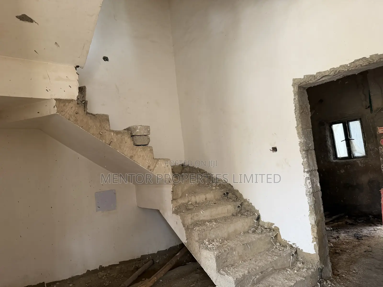 4bdrm Duplex in Zone 6 / Wuse for sale