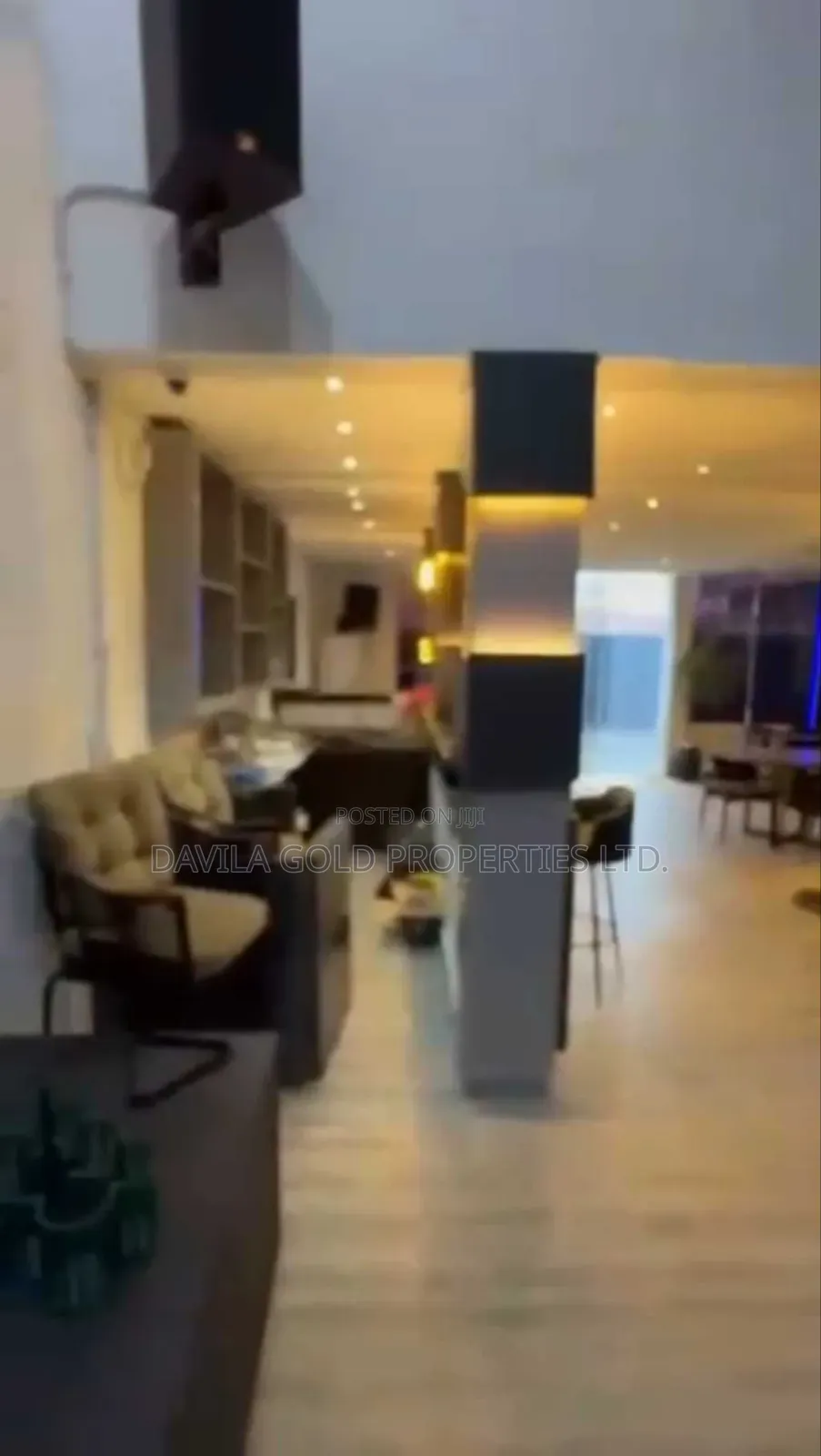 Amagba Functional Lounge for Sale
