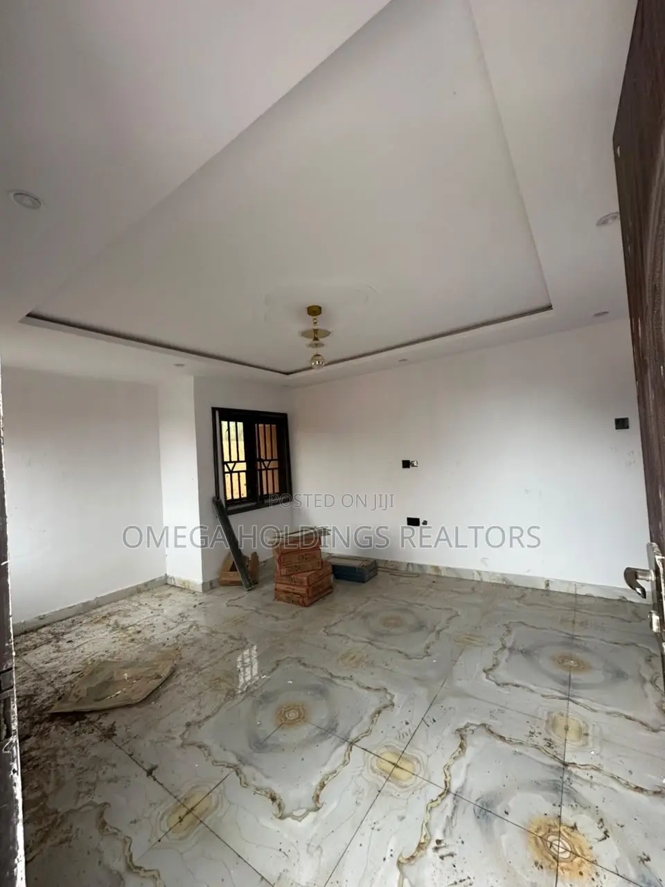 3bdrm Block of Flats in Olagbemi Estate, Iyanganku for rent