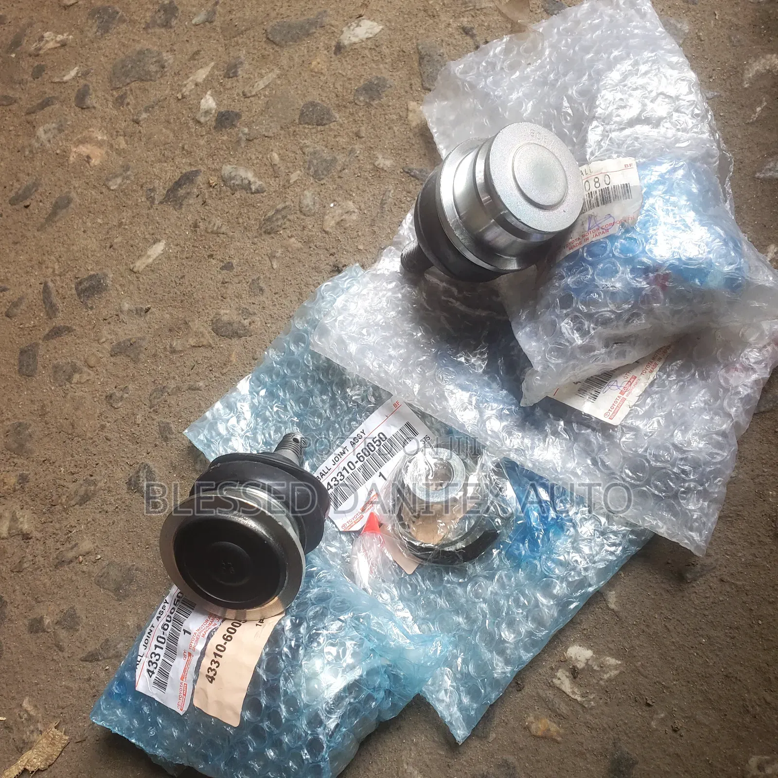 Upper and Dower Ball Joint of Toyota Hilux,Prado and Gx460 2010 -2020