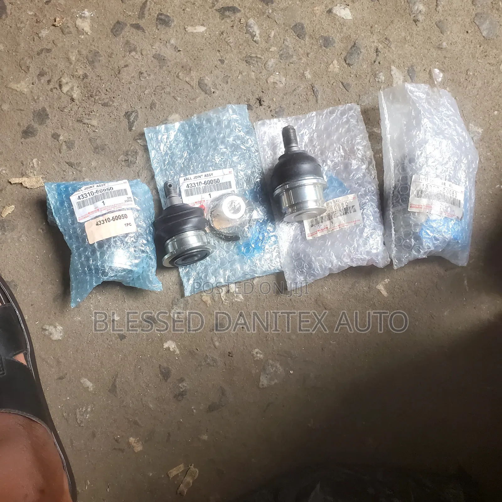 Upper and Dower Ball Joint of Toyota Hilux,Prado and Gx460 2010 -2020