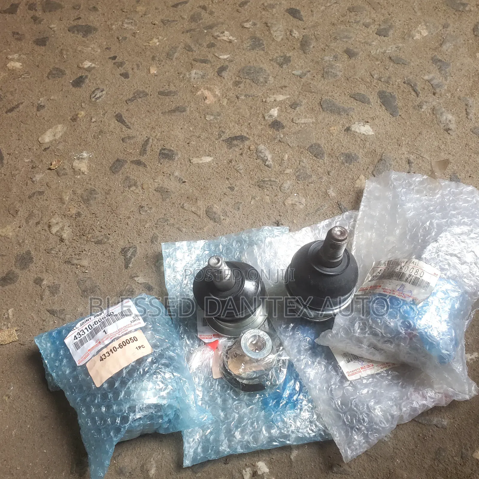 Upper and Dower Ball Joint of Toyota Hilux,Prado and Gx460 2010 -2020