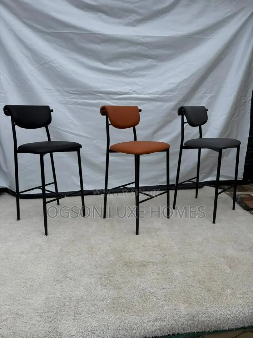 High Barstool for Restaurant With Unique Backrest