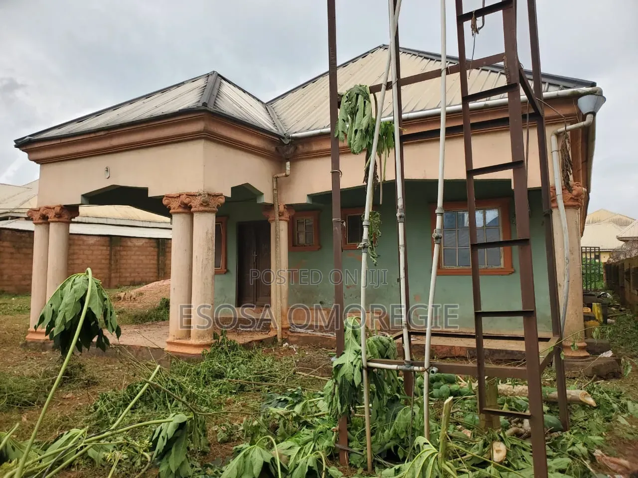 3bdrm Block of Flats in Ekpoma for sale
