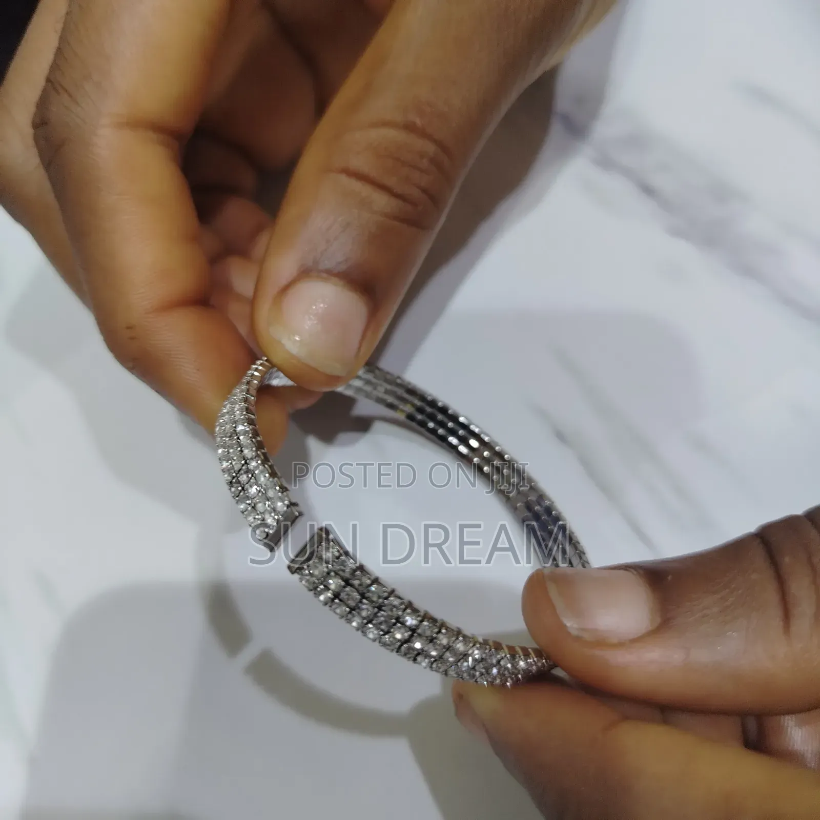 Ladies Trendy Fashionable Diamond Bangles Bracelet Women Gift