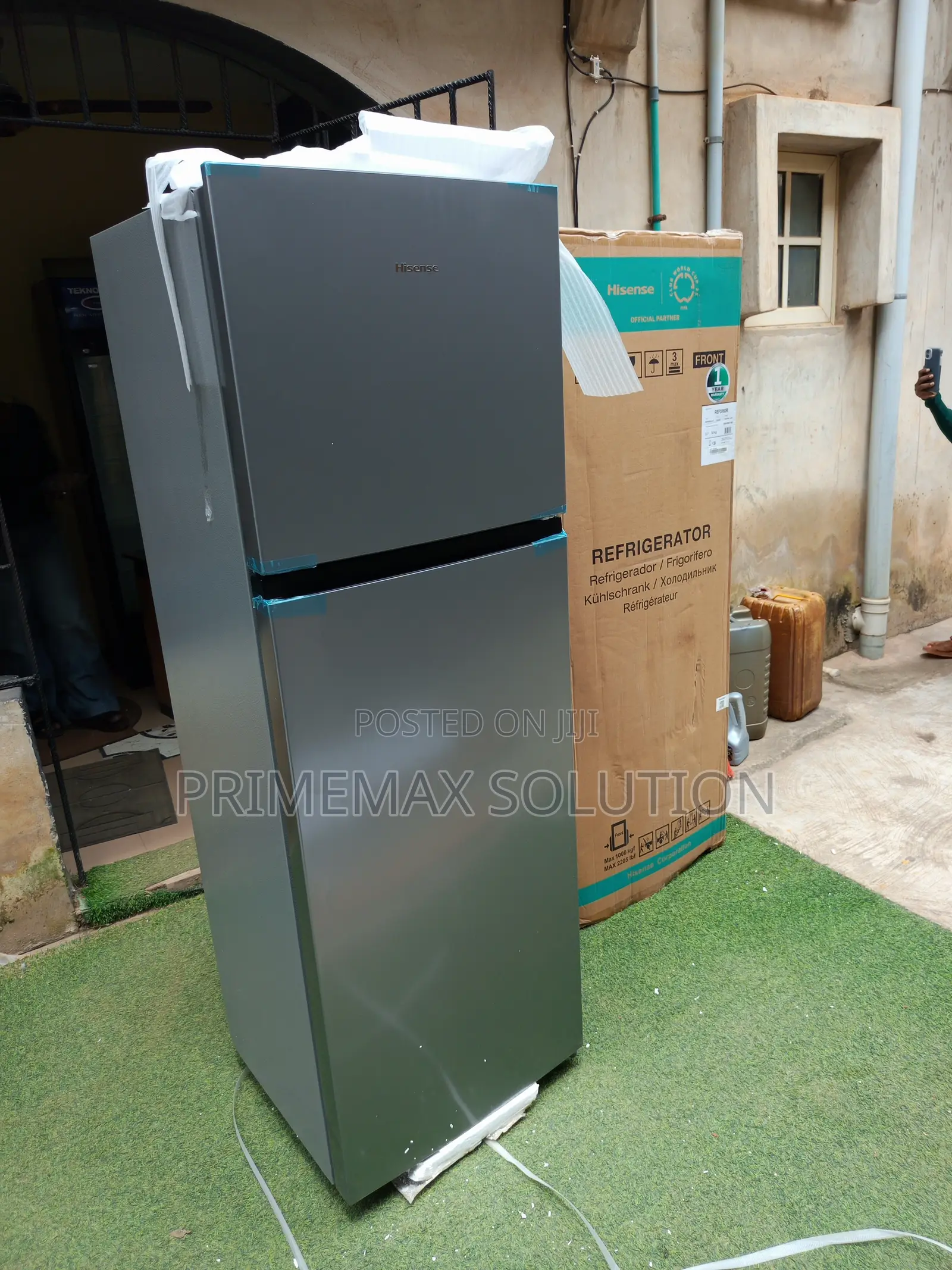 Upgrade to Hisense 306DR 295L Top Mount Double Door