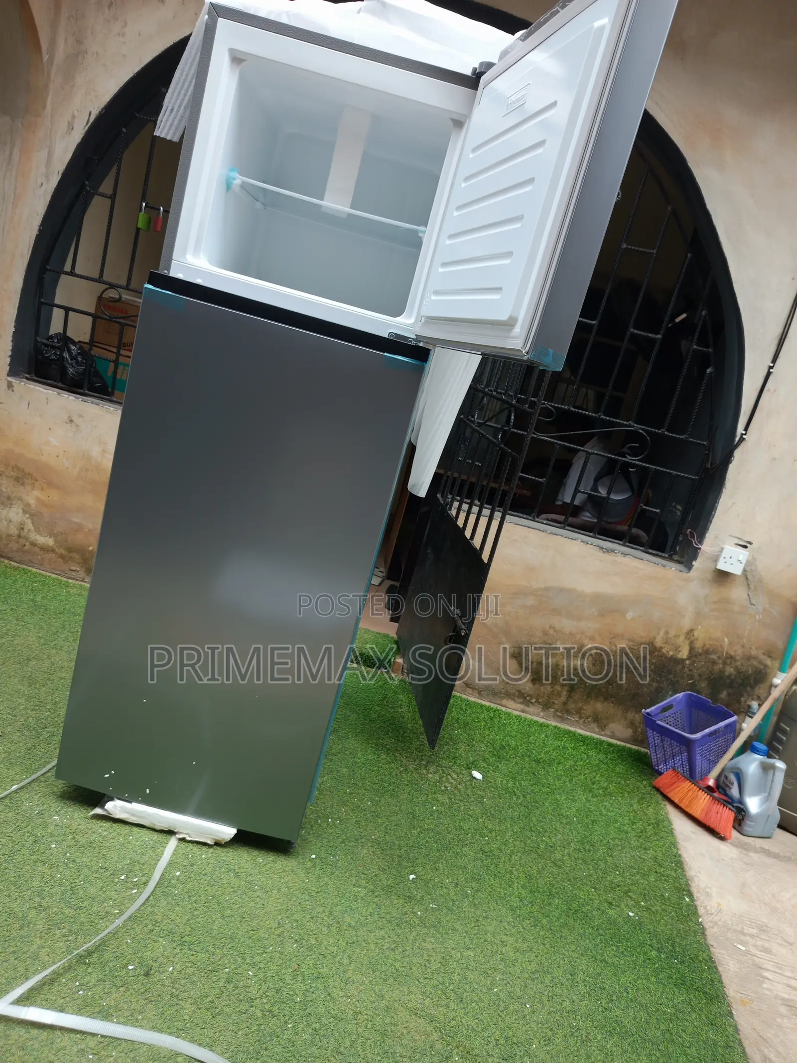 Upgrade to Hisense 306DR 295L Top Mount Double Door