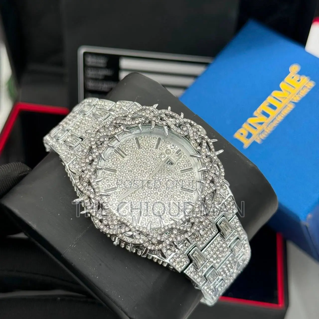 PINTIME Stoned Wristwatch